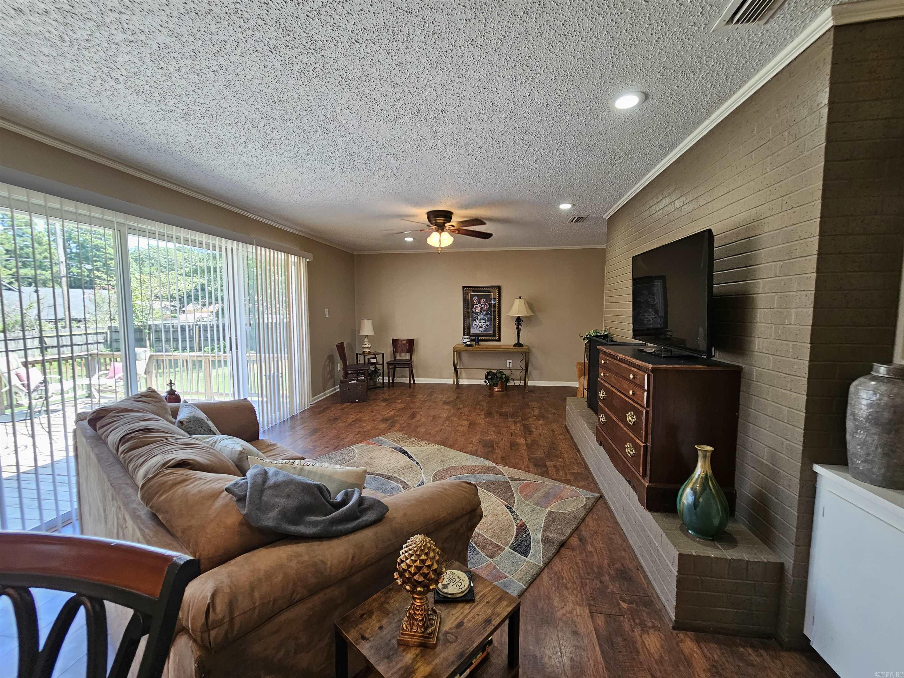 GREEN FOREST - Residential