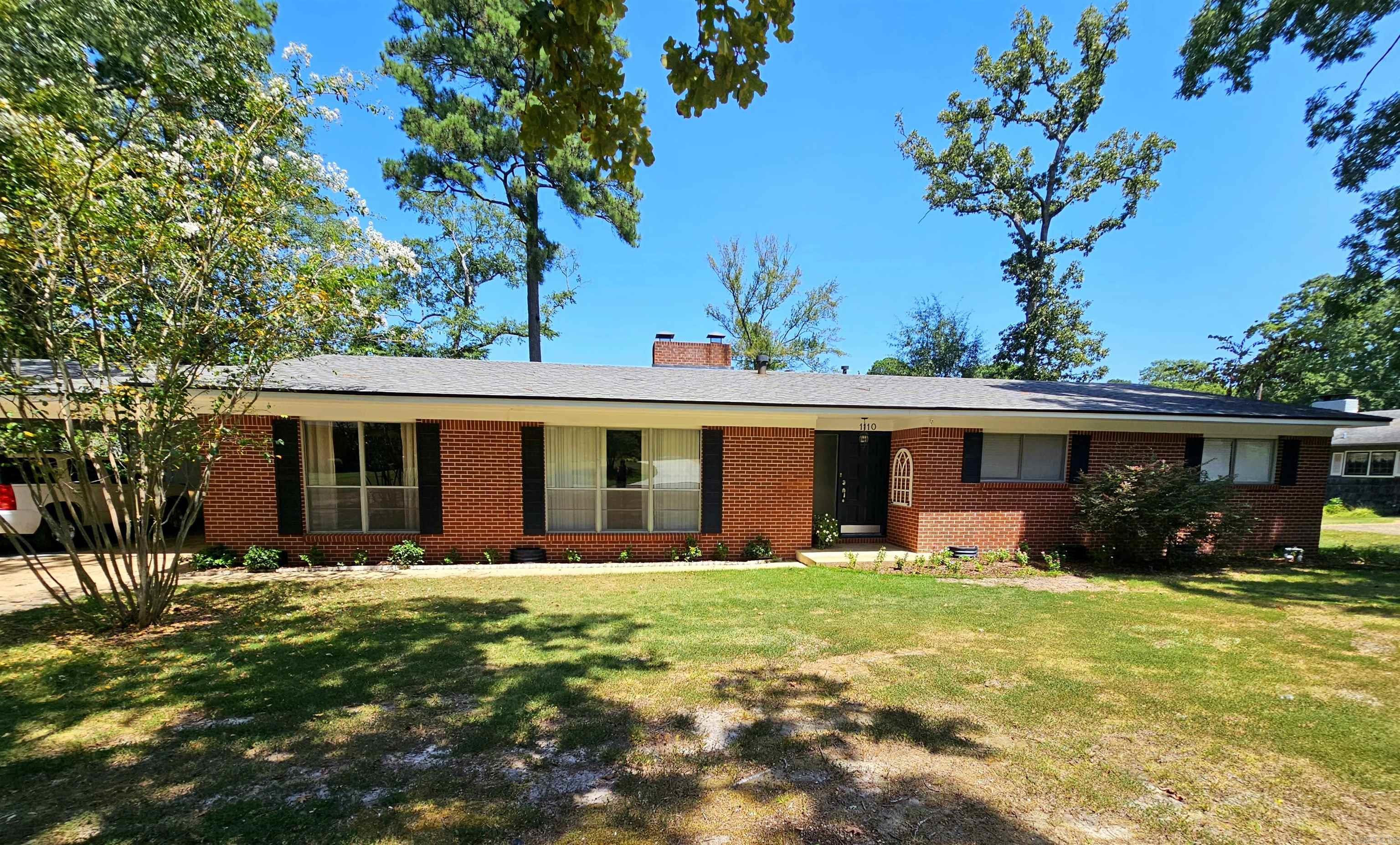 GREEN FOREST - Residential