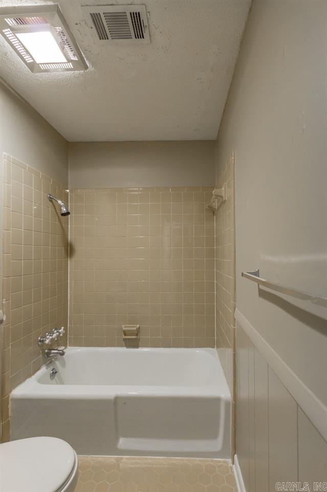 Kiehl - Residential Lease