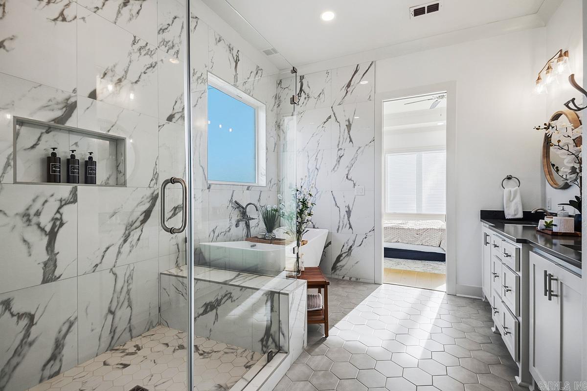 CHENAL VALLEY FALSTONE COURT - Residential