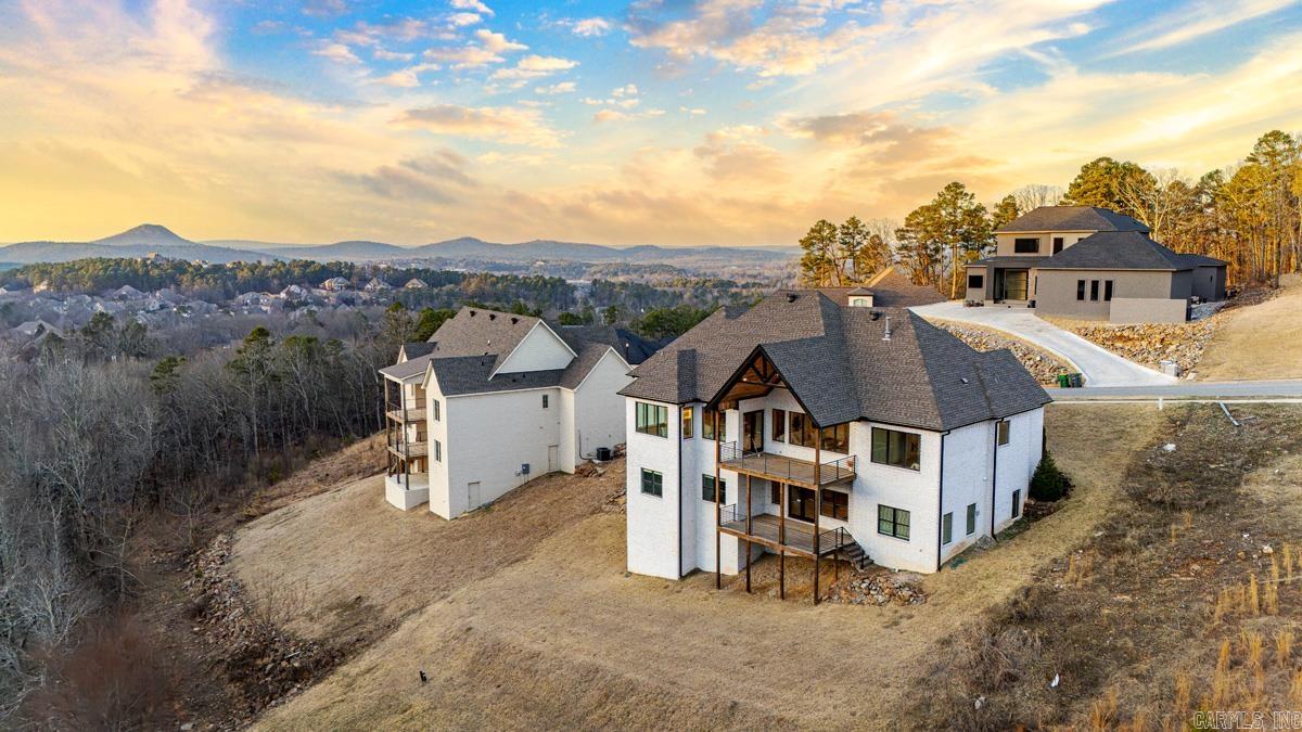 CHENAL VALLEY FALSTONE COURT - Residential