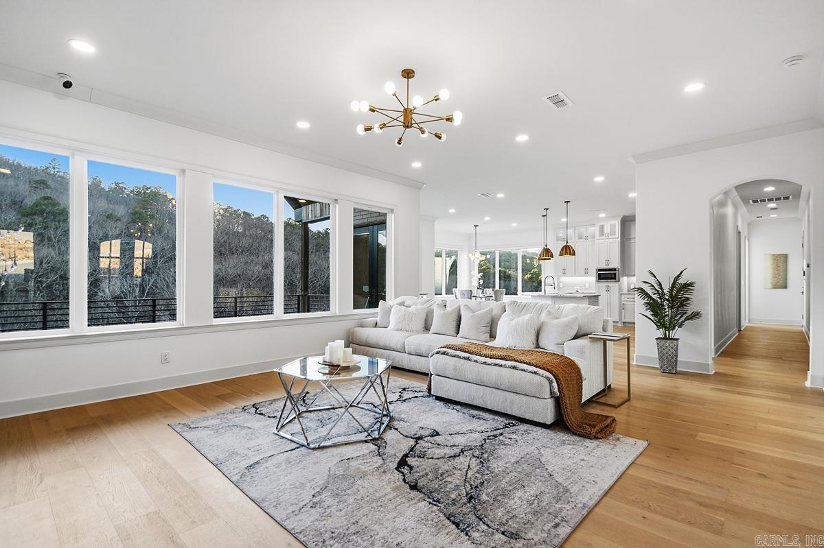 CHENAL VALLEY FALSTONE COURT - Residential