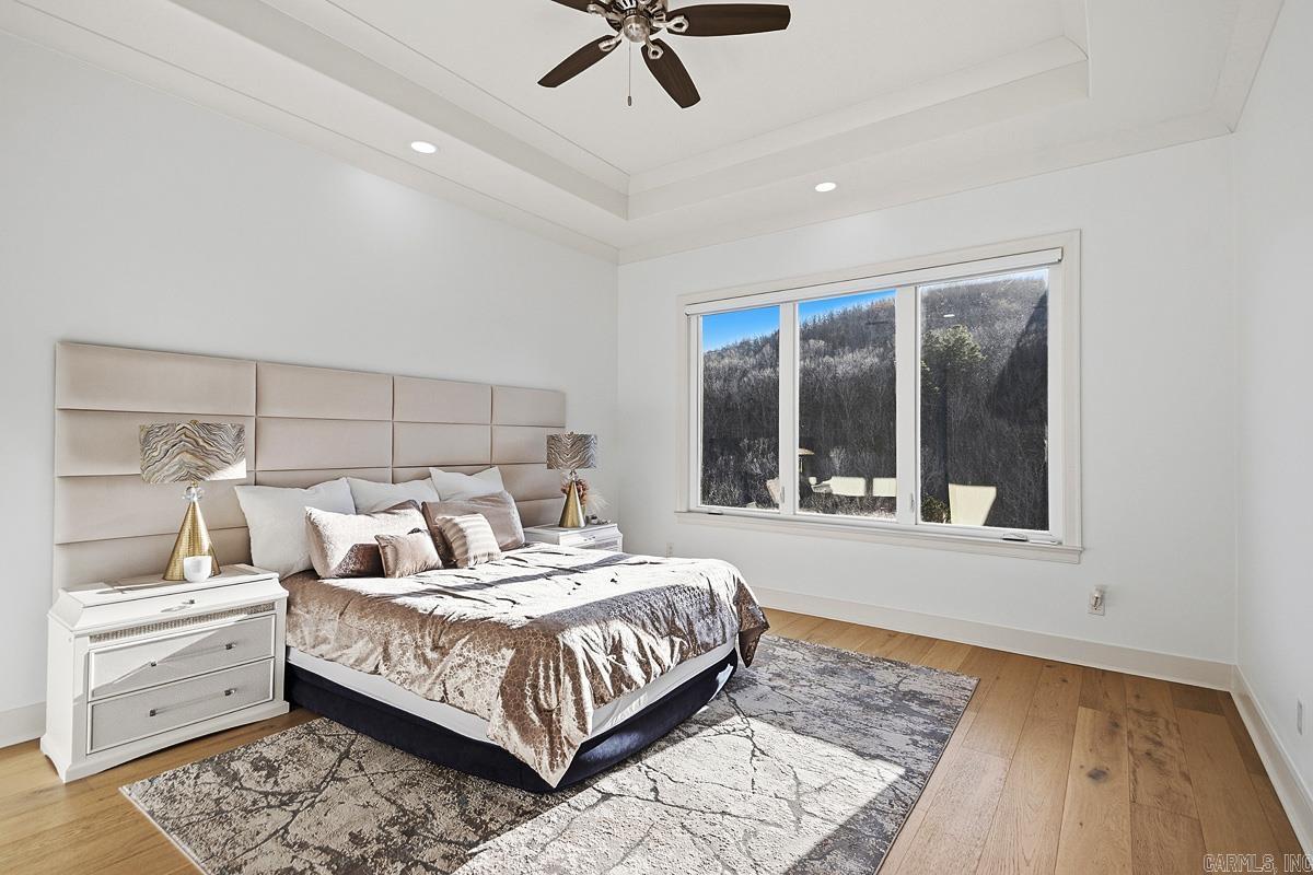 CHENAL VALLEY FALSTONE COURT - Residential