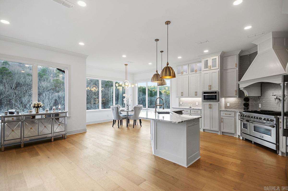 CHENAL VALLEY FALSTONE COURT - Residential