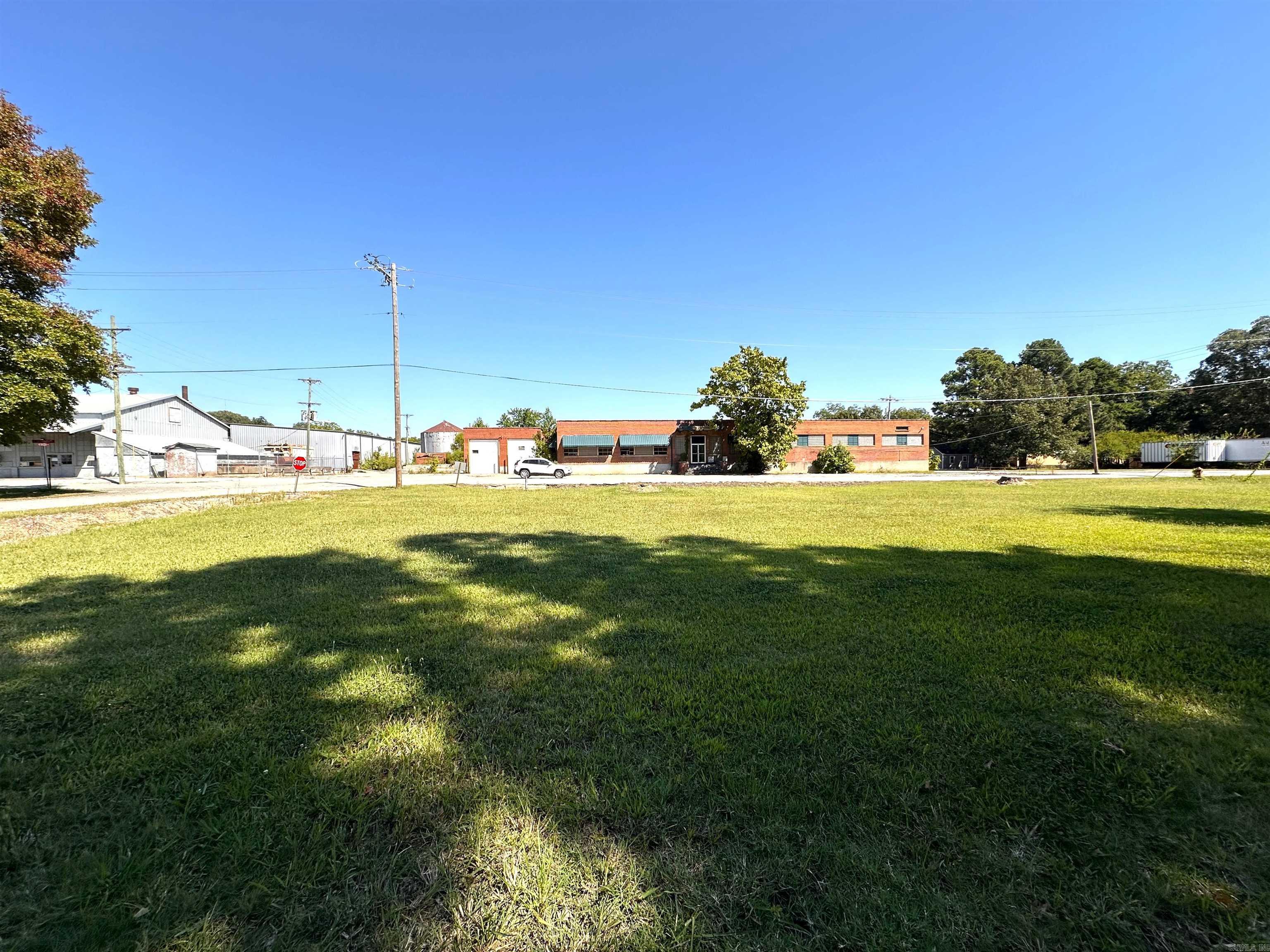 Castleberrys 3rd - Land