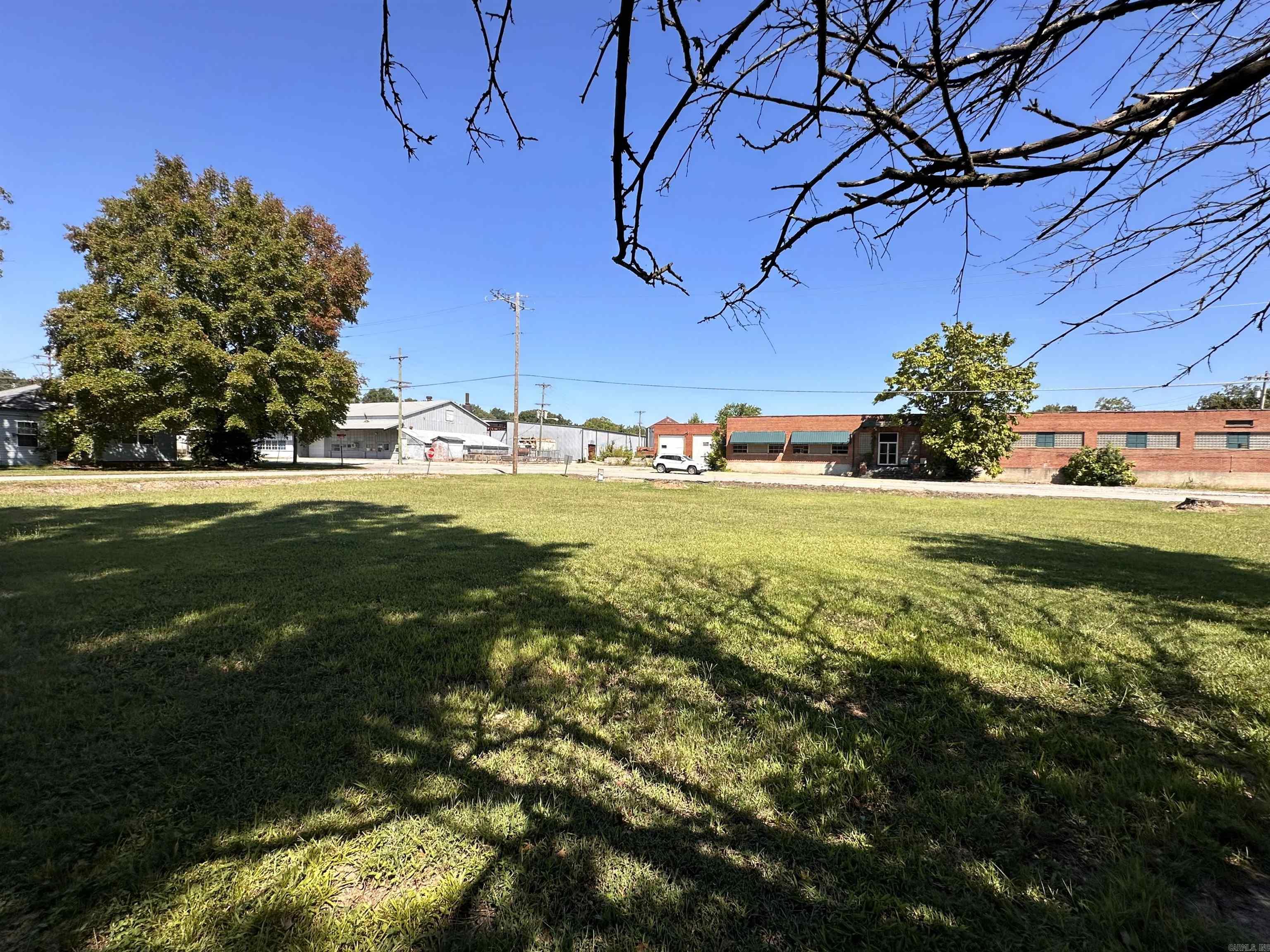 Castleberrys 3rd - Land