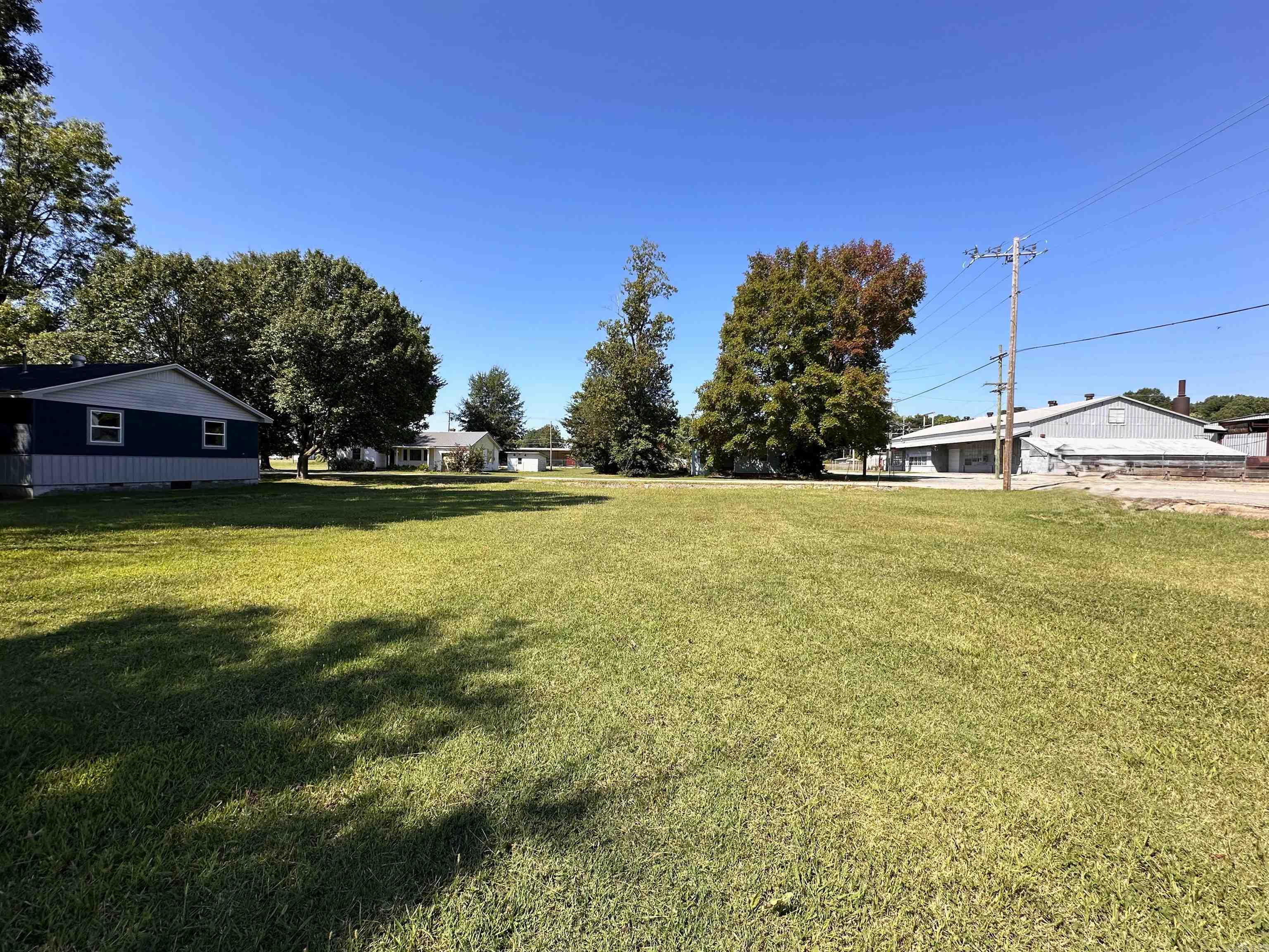 Castleberrys 3rd - Land