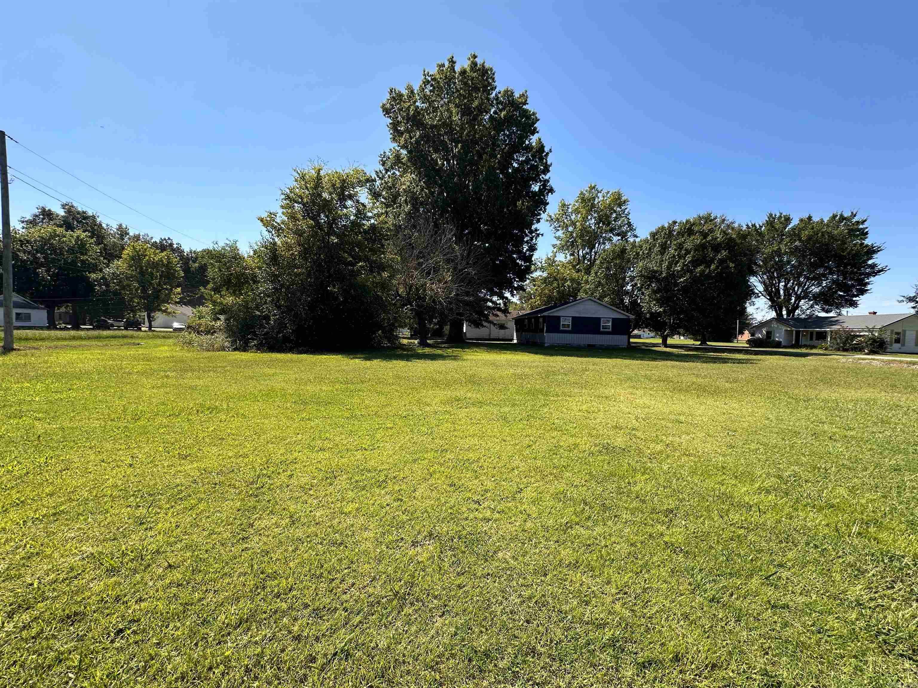 Castleberrys 3rd - Land