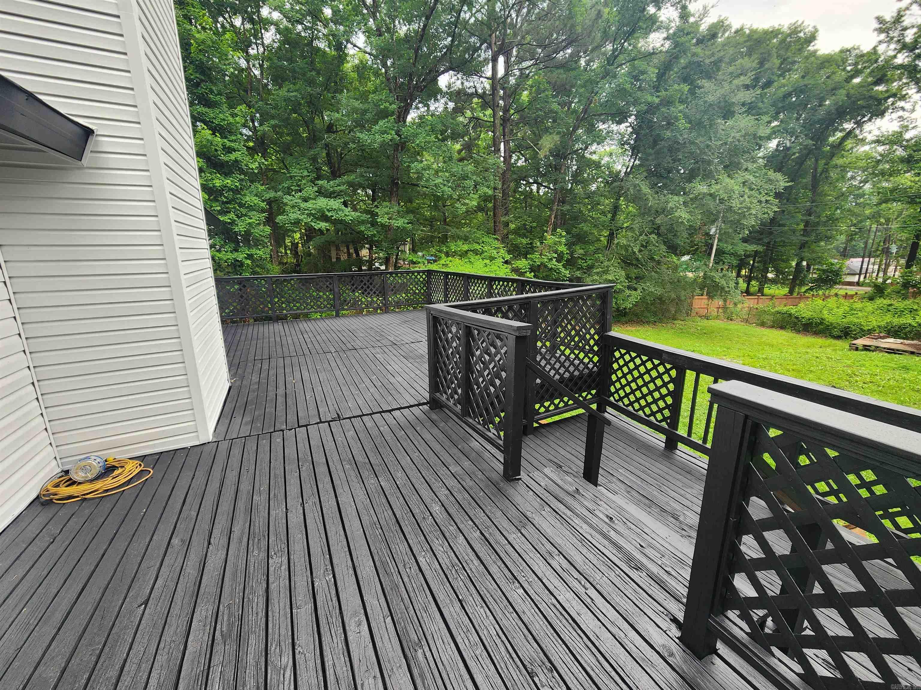 ARCHWOOD MANOR - Residential