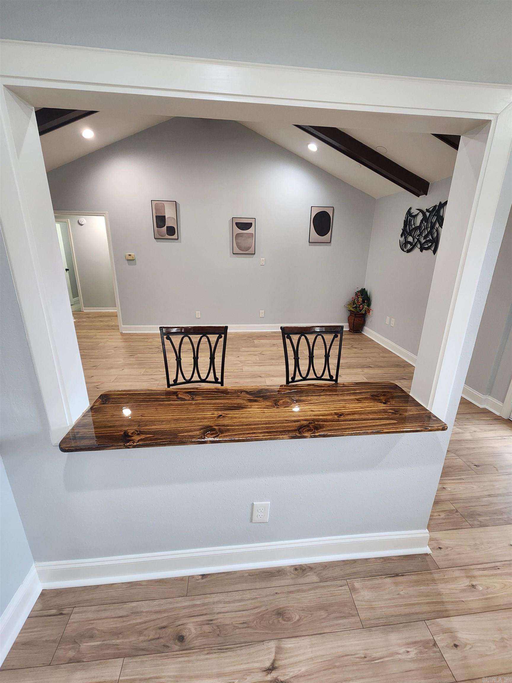 ARCHWOOD MANOR - Residential