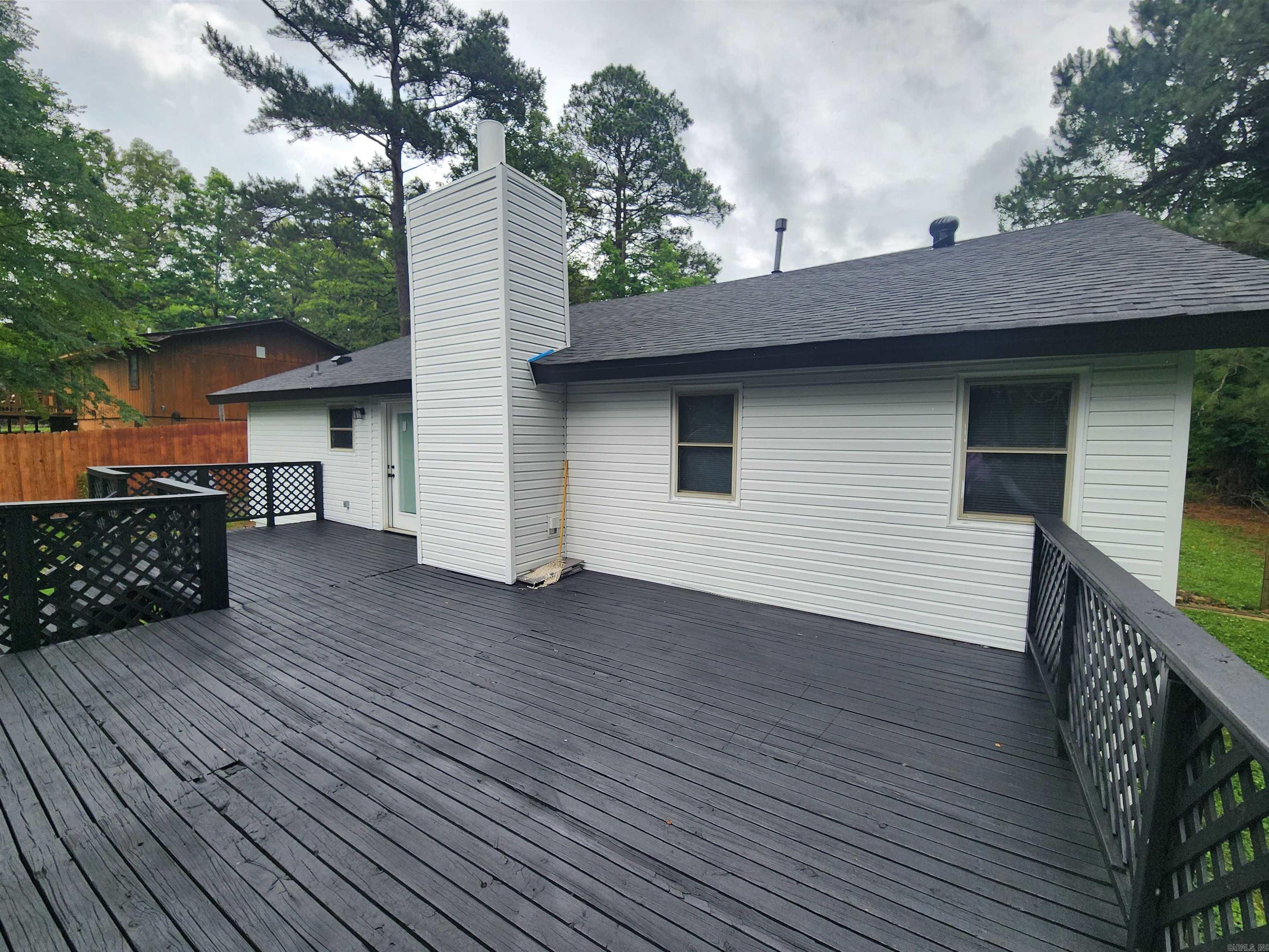 ARCHWOOD MANOR - Residential