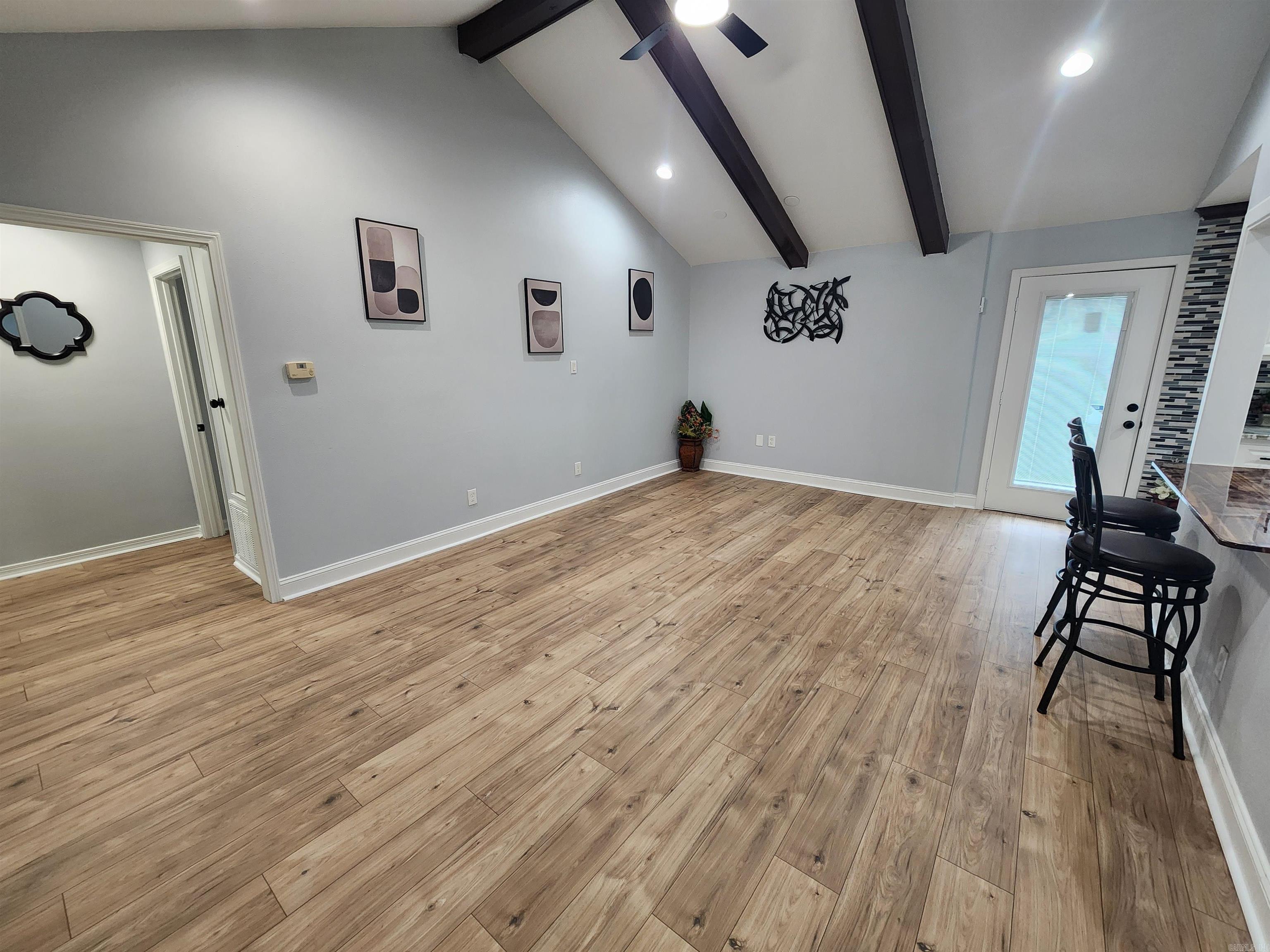 ARCHWOOD MANOR - Residential