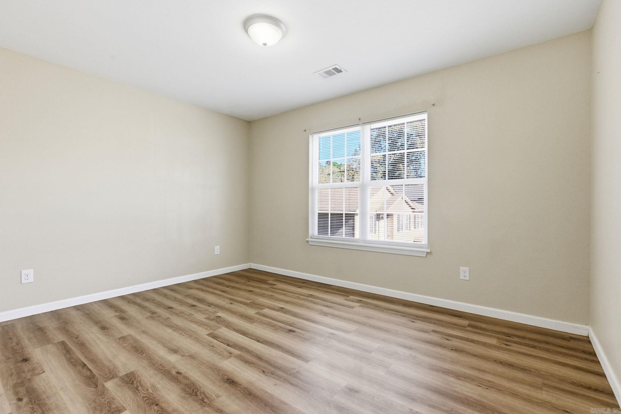 HICKORY HILLS - Residential