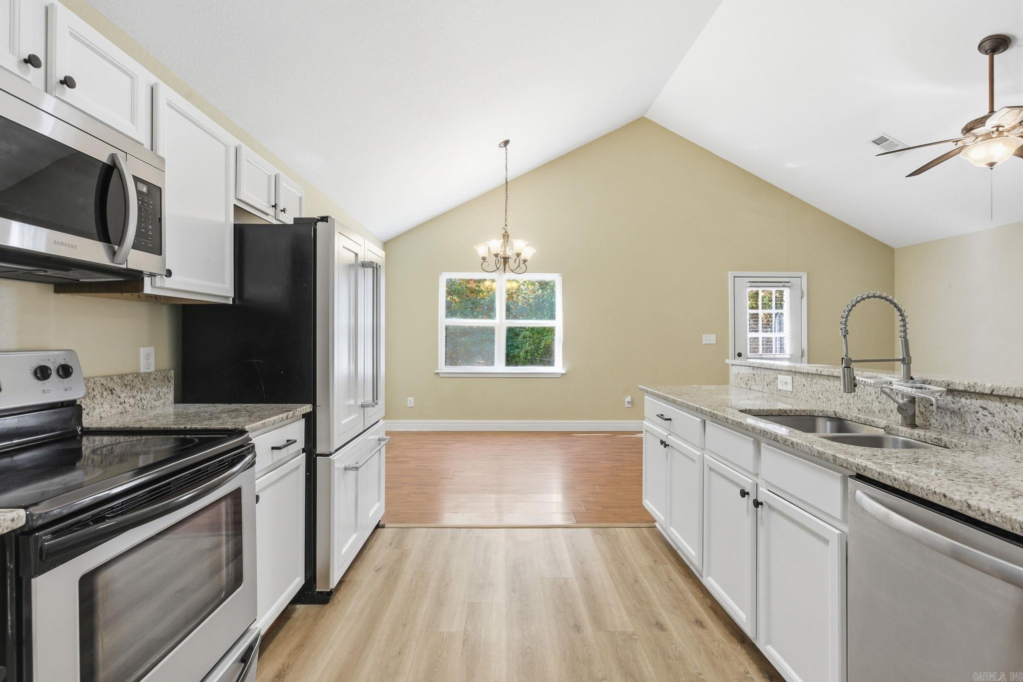 HICKORY HILLS - Residential