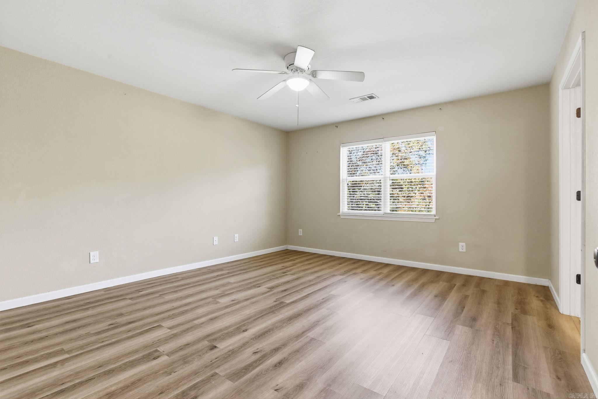 HICKORY HILLS - Residential