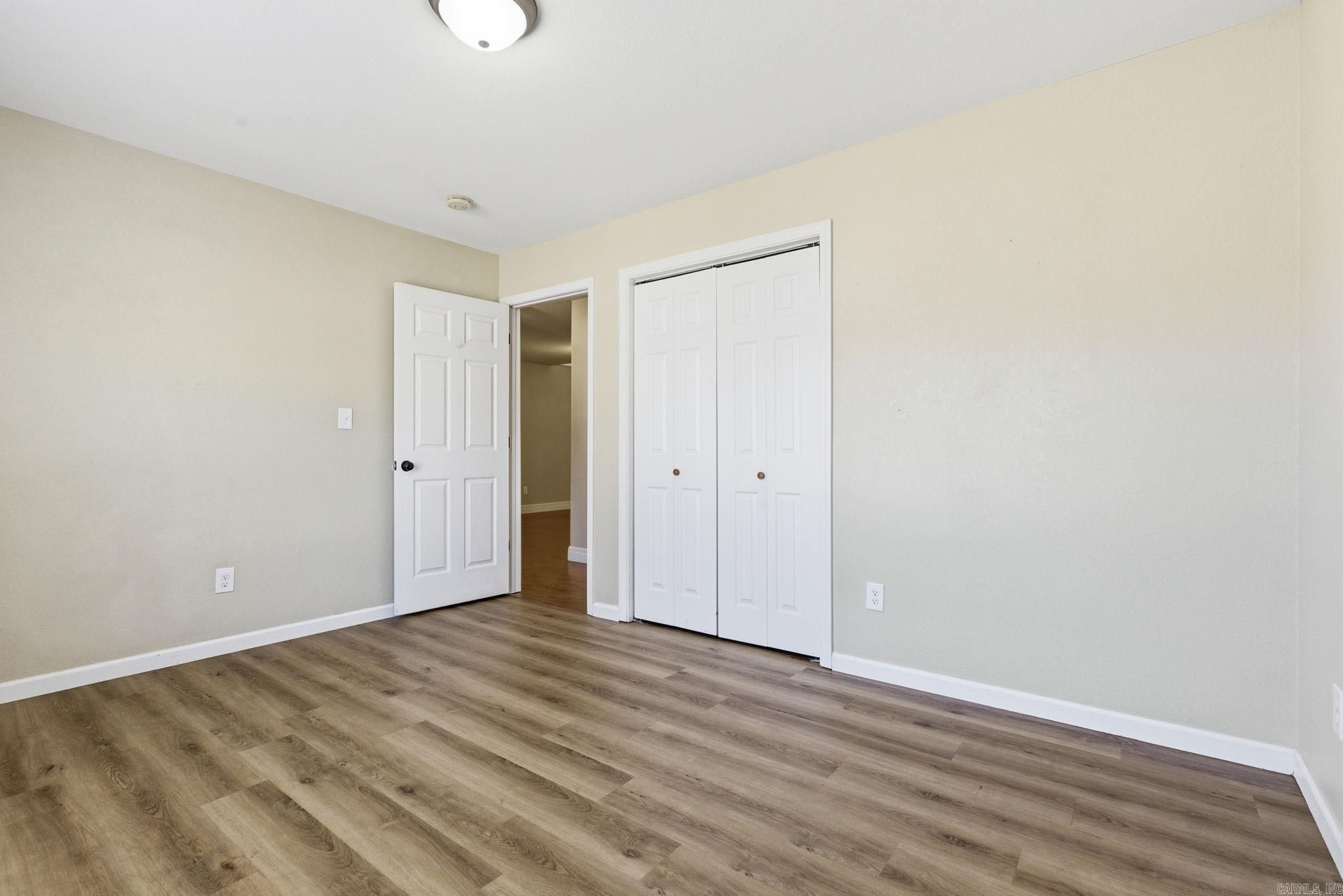 HICKORY HILLS - Residential