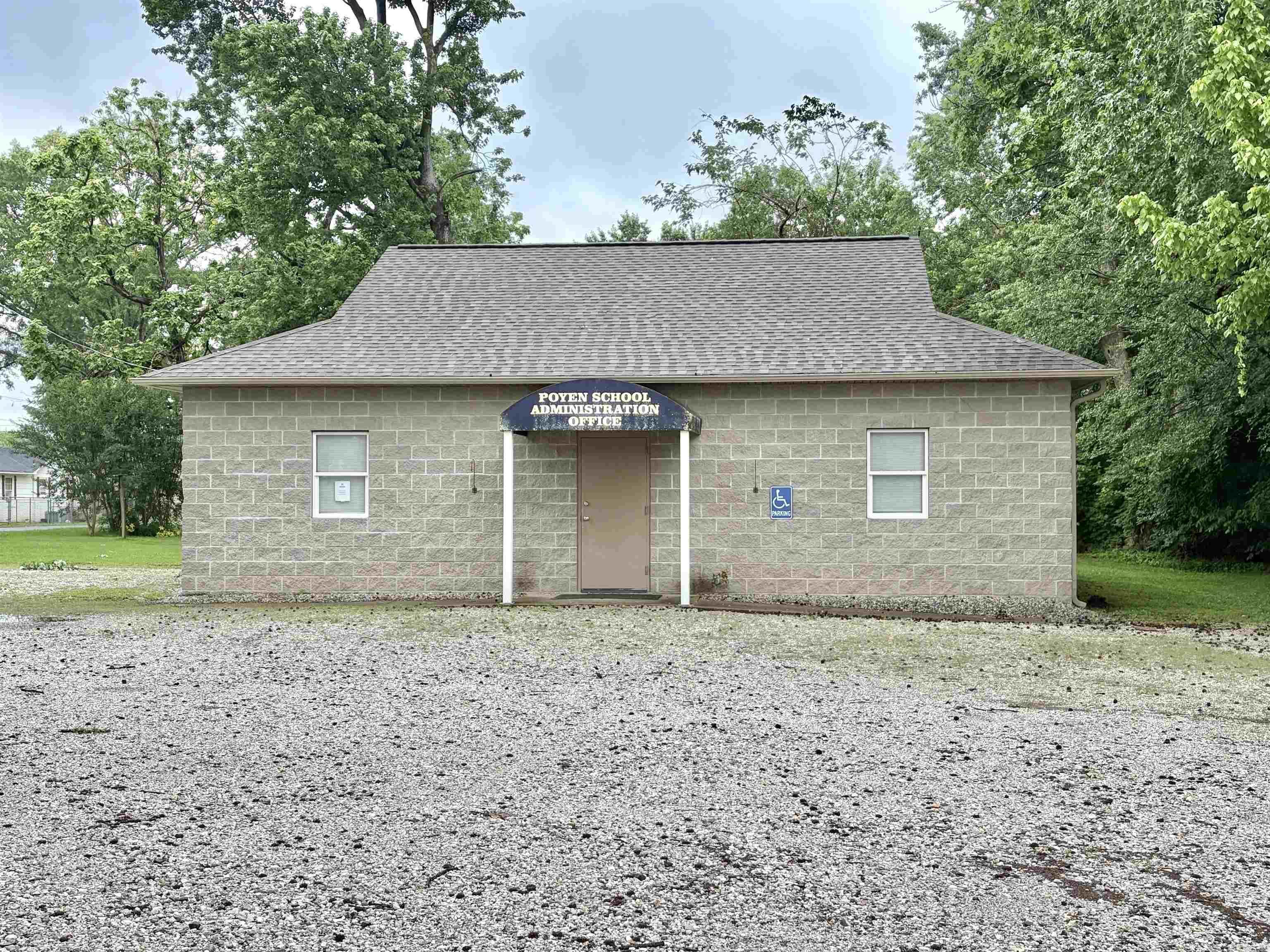 Prime highway frontage office building- 1280 sq ft with recent updates! Position your business for success with this versatile and newly refreshed building located directly on hwy 270 in Poyen, offering excellent visibility and easy access. Previously used as a school administration office, this 1280 sq ft space was built in 2006 and recently refreshed with new paint and vinyl plank flooring. The interior layout features three private offices, a welcoming reception area, & a foyer that sets a professional tone for clients and guests. A kitchenette with sink and fridge is located in the back as well as a bathroom. There is a dedicated storage closet with a safe that will convey. Whether you're starting a new business, expanding your current practice, or investing in a space with a high traffic location, this move in ready building is packed with potential!