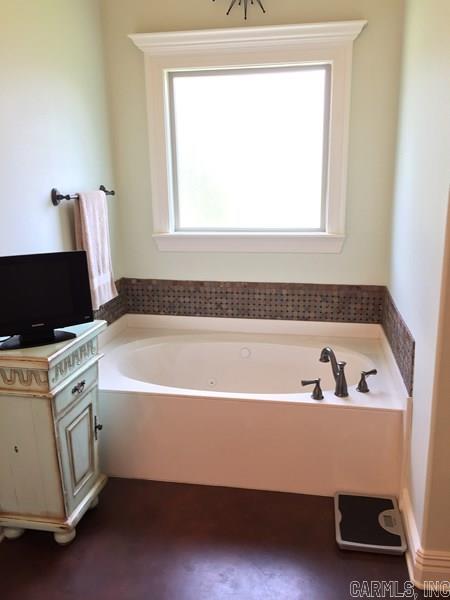 MAUMELLE VALLEY ESTATES - Residential