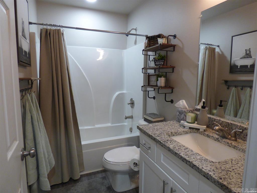 Lake Town - Residential