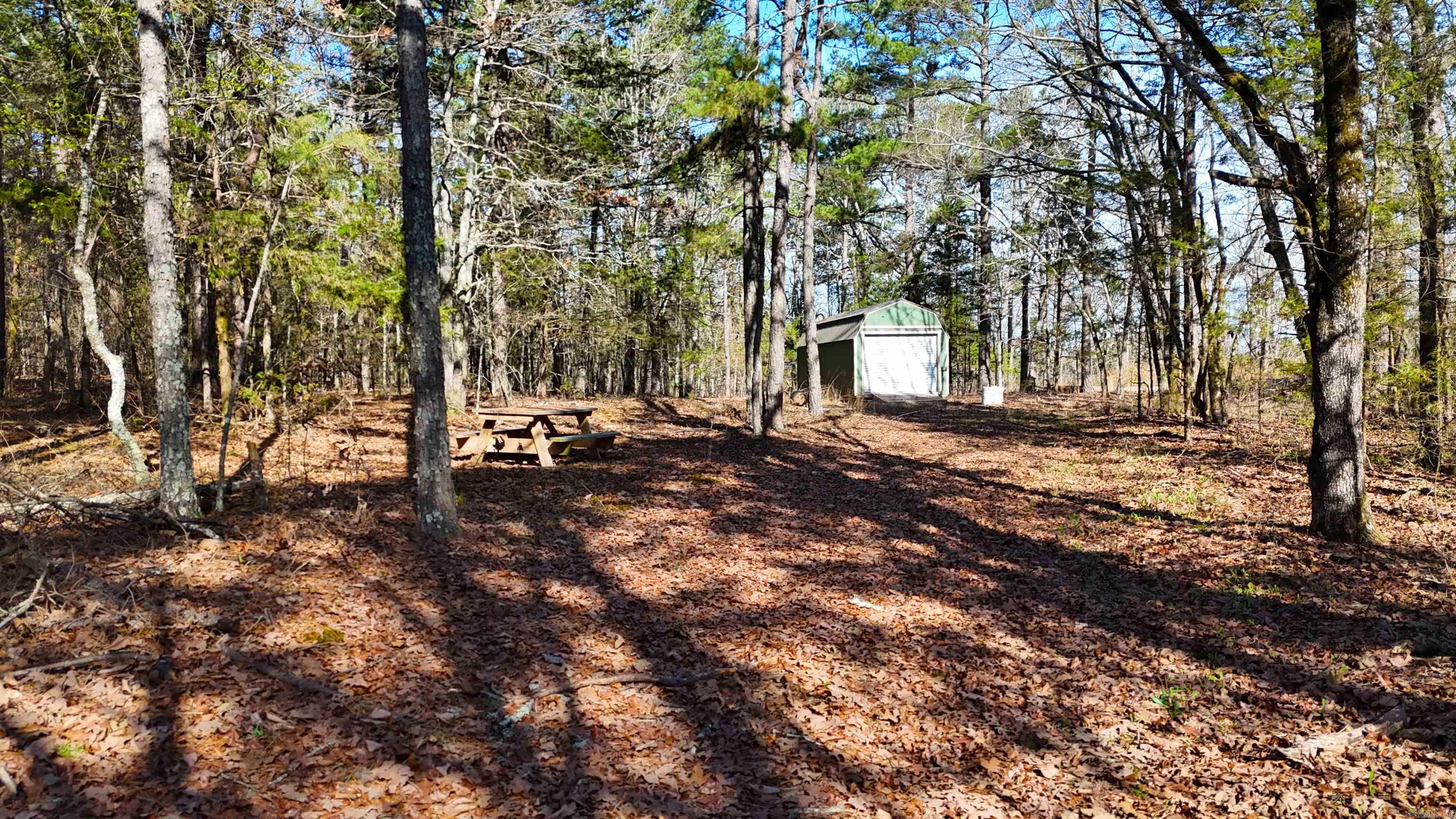 Metes & Bounds - Land