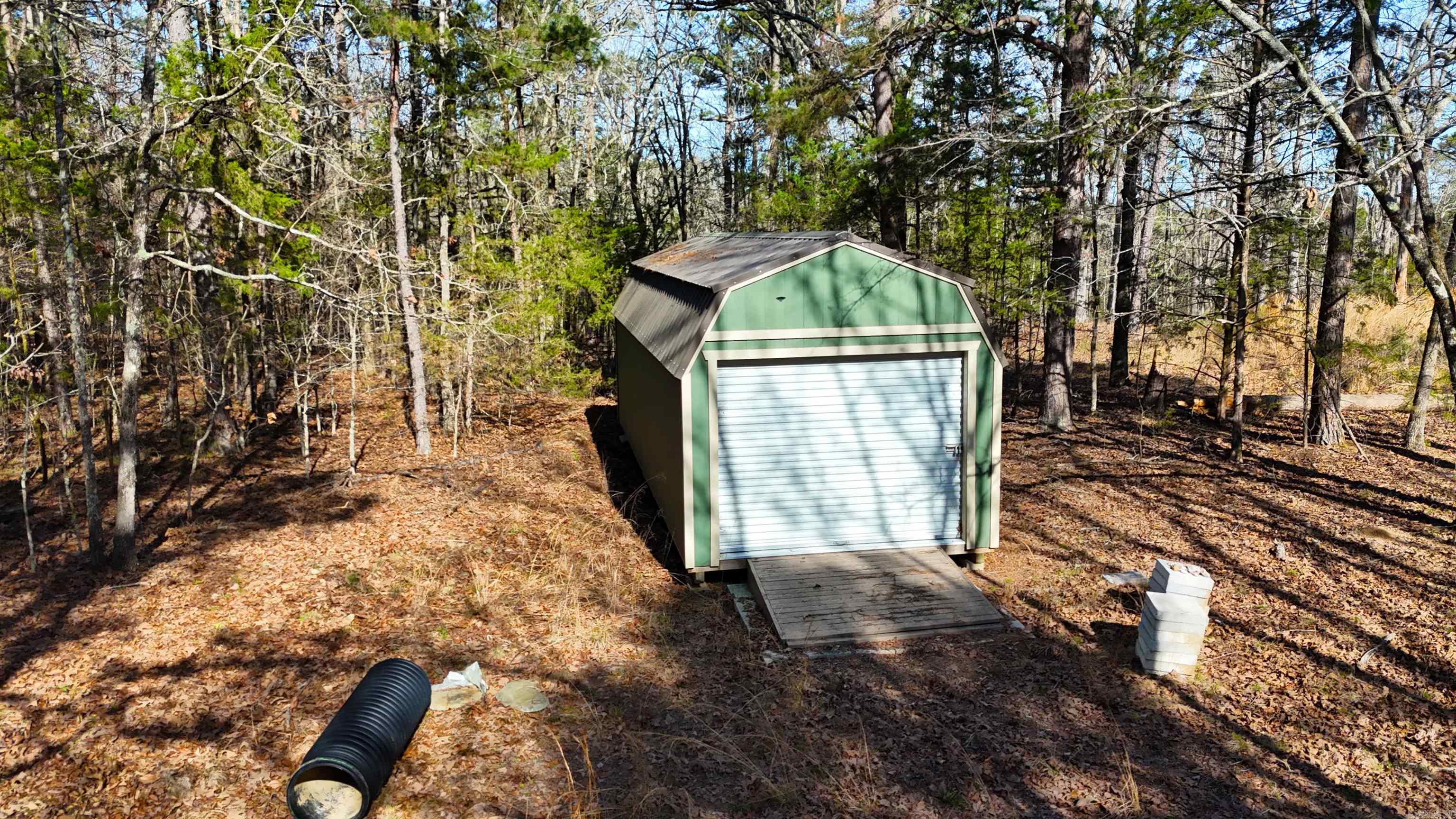 Metes & Bounds - Land