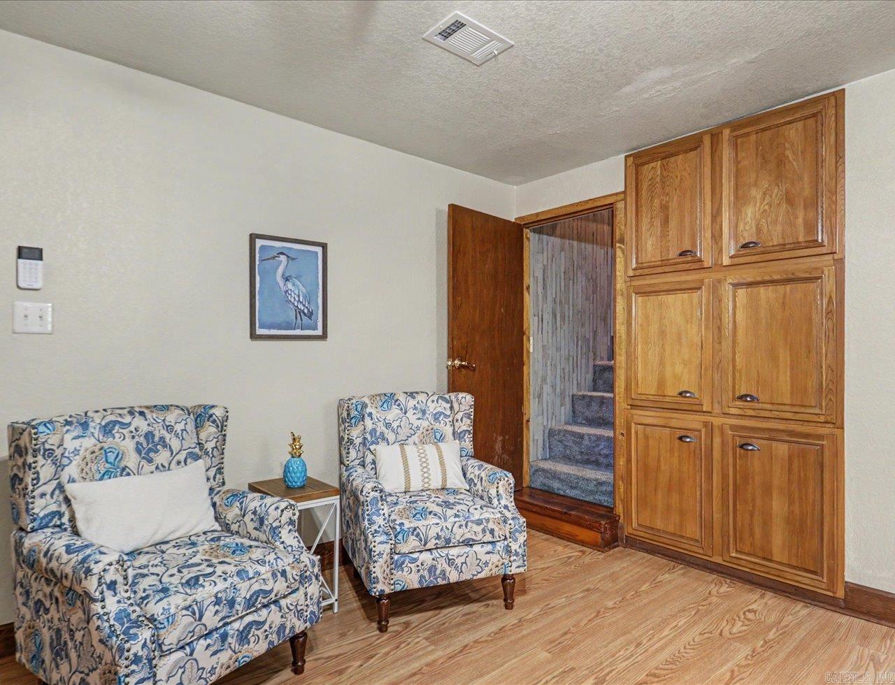 Oakridge Lake Estates - Residential