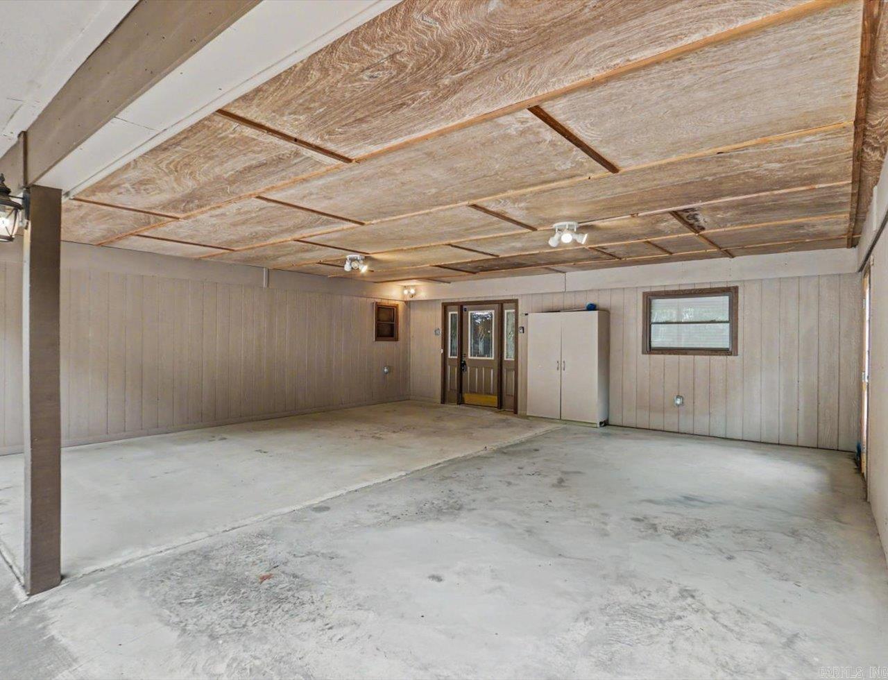 Oakridge Lake Estates - Residential