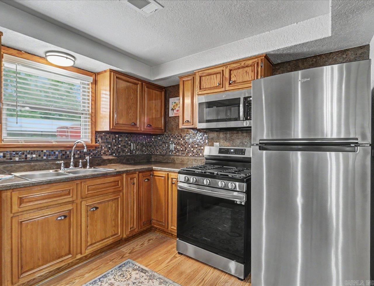 Oakridge Lake Estates - Residential