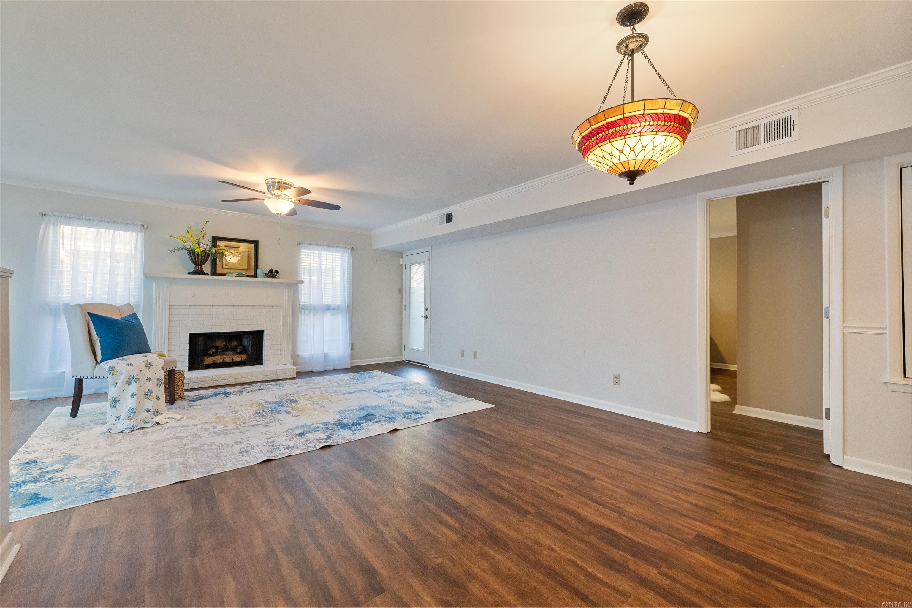 INDIAN HILLS TOWN HOMES - Residential