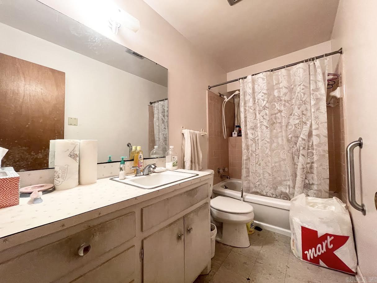 BROOKWOOD ADDN - Residential