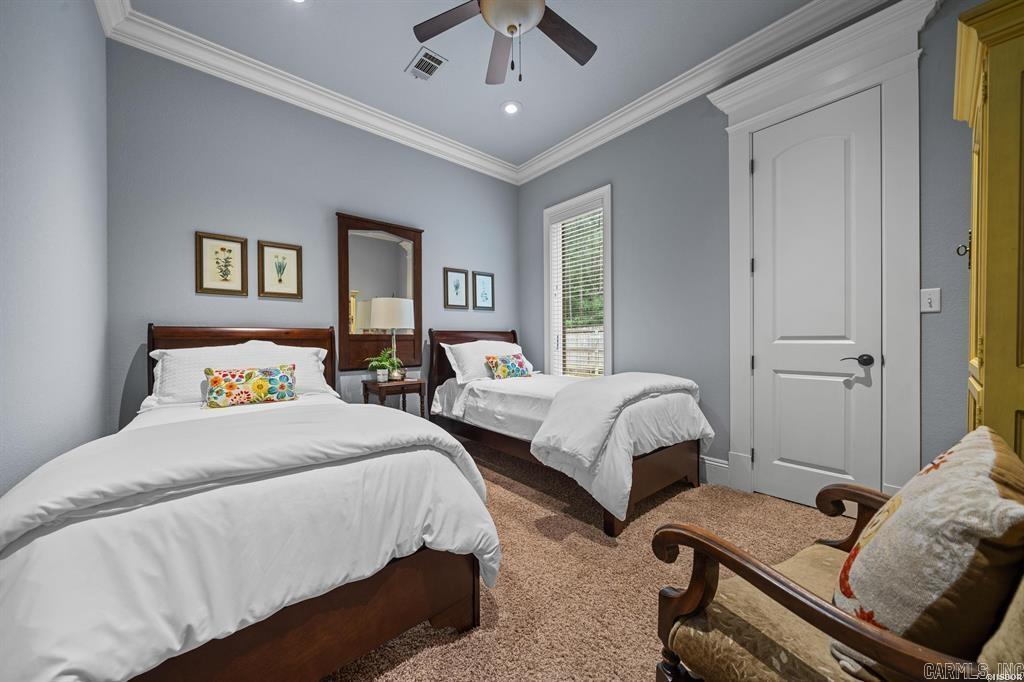Red Oak Ridge - Residential