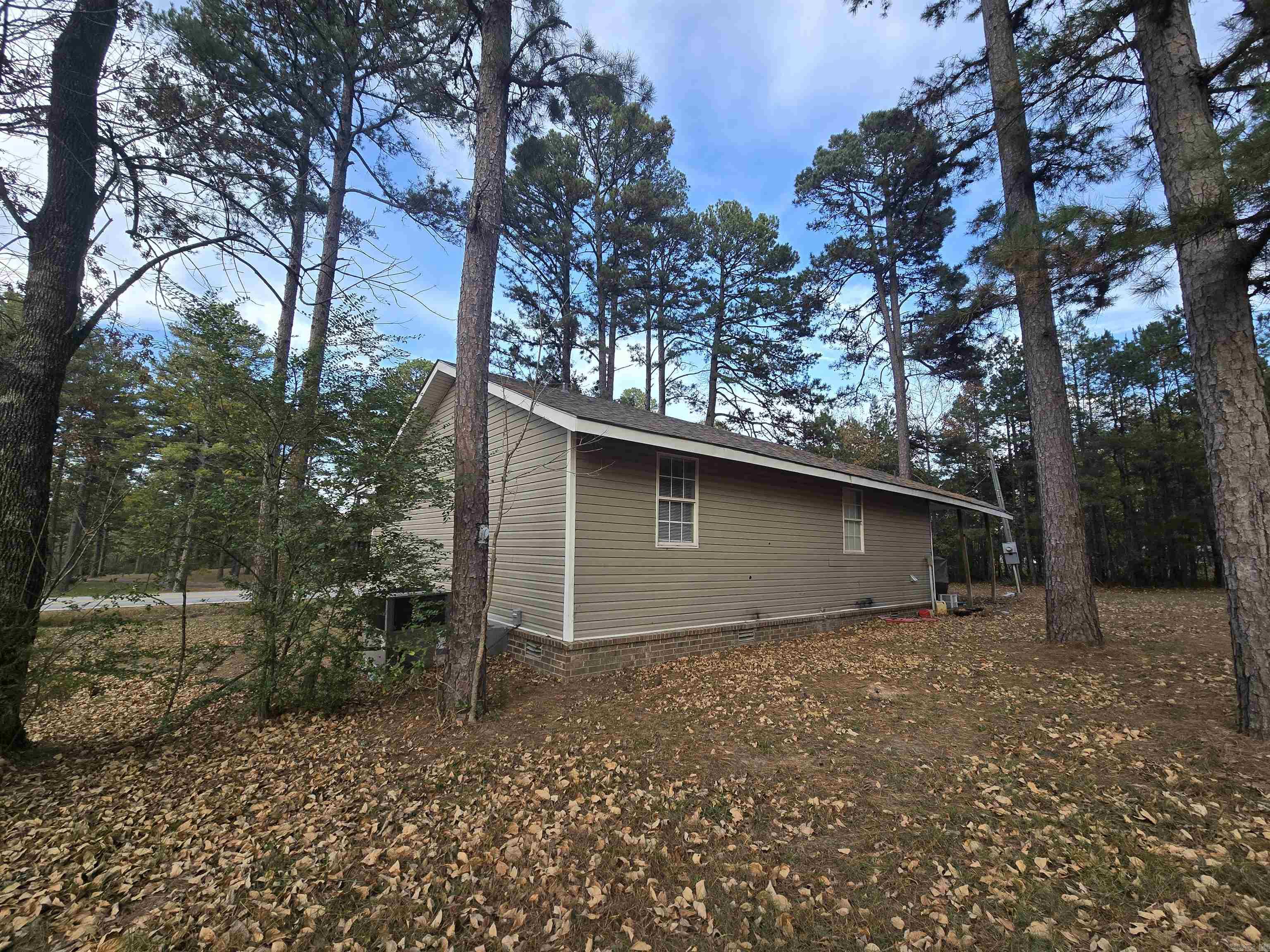 WEST PINES - Residential