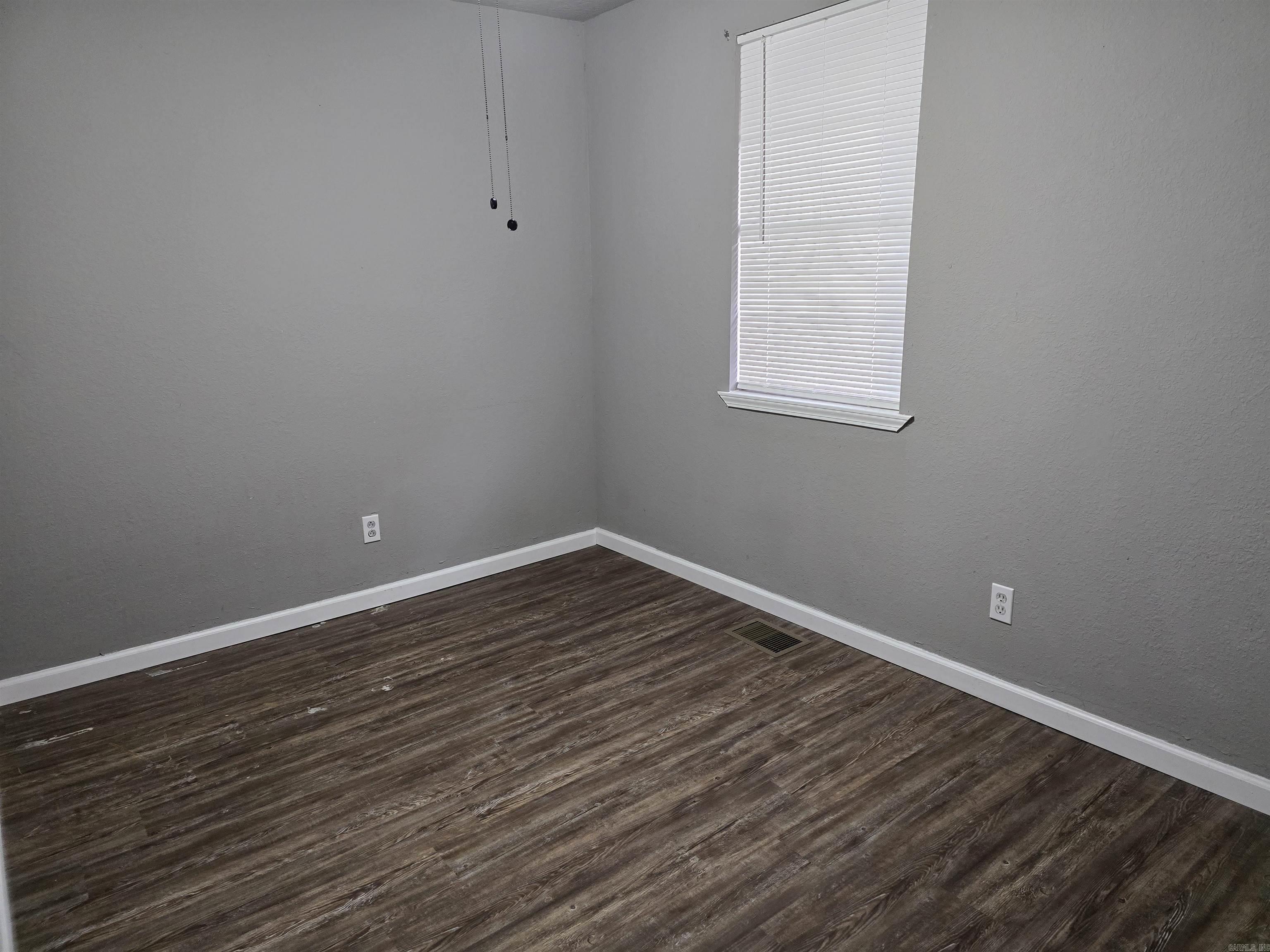 WEST PINES - Residential