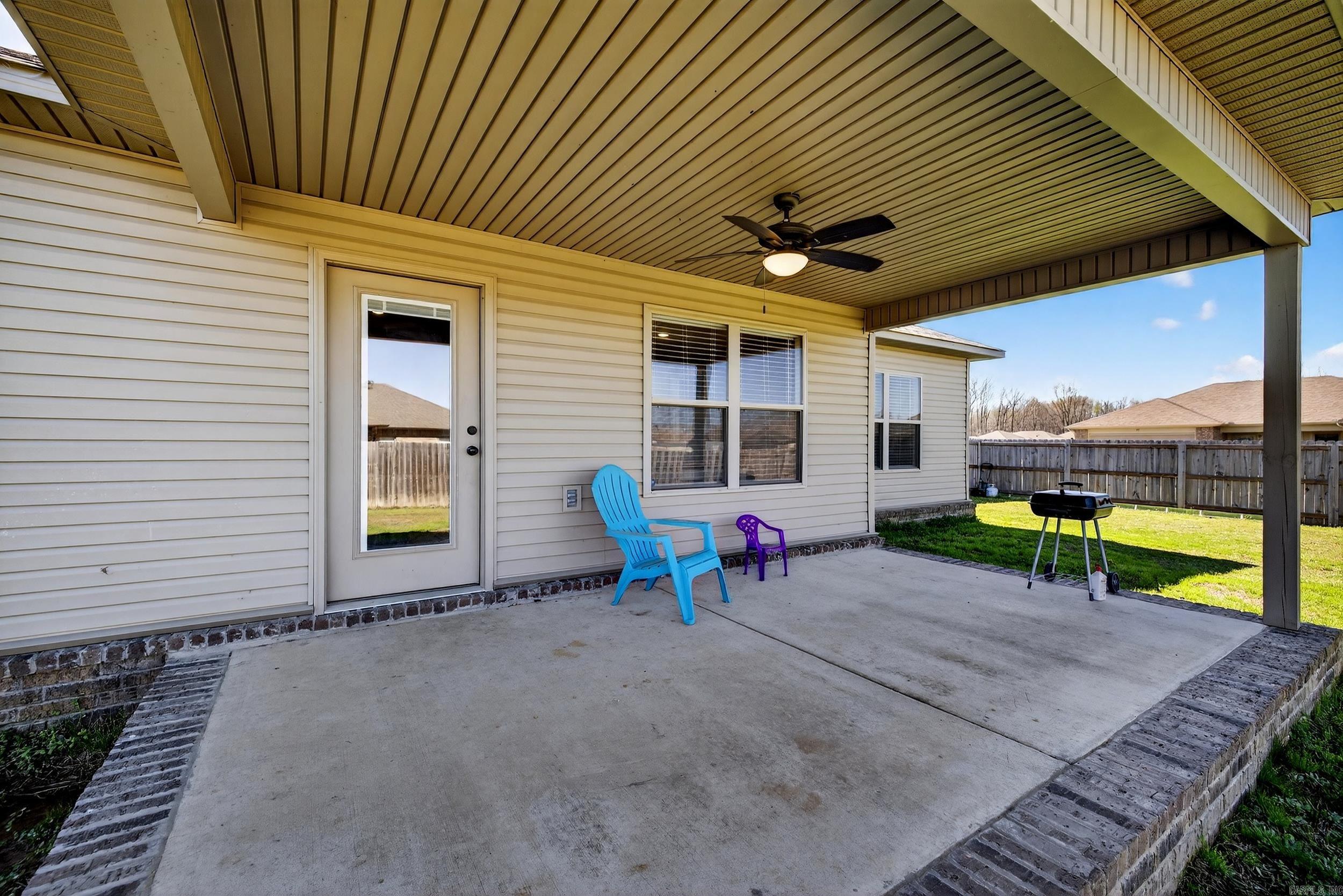 DEERFIELD ESTATES - Residential