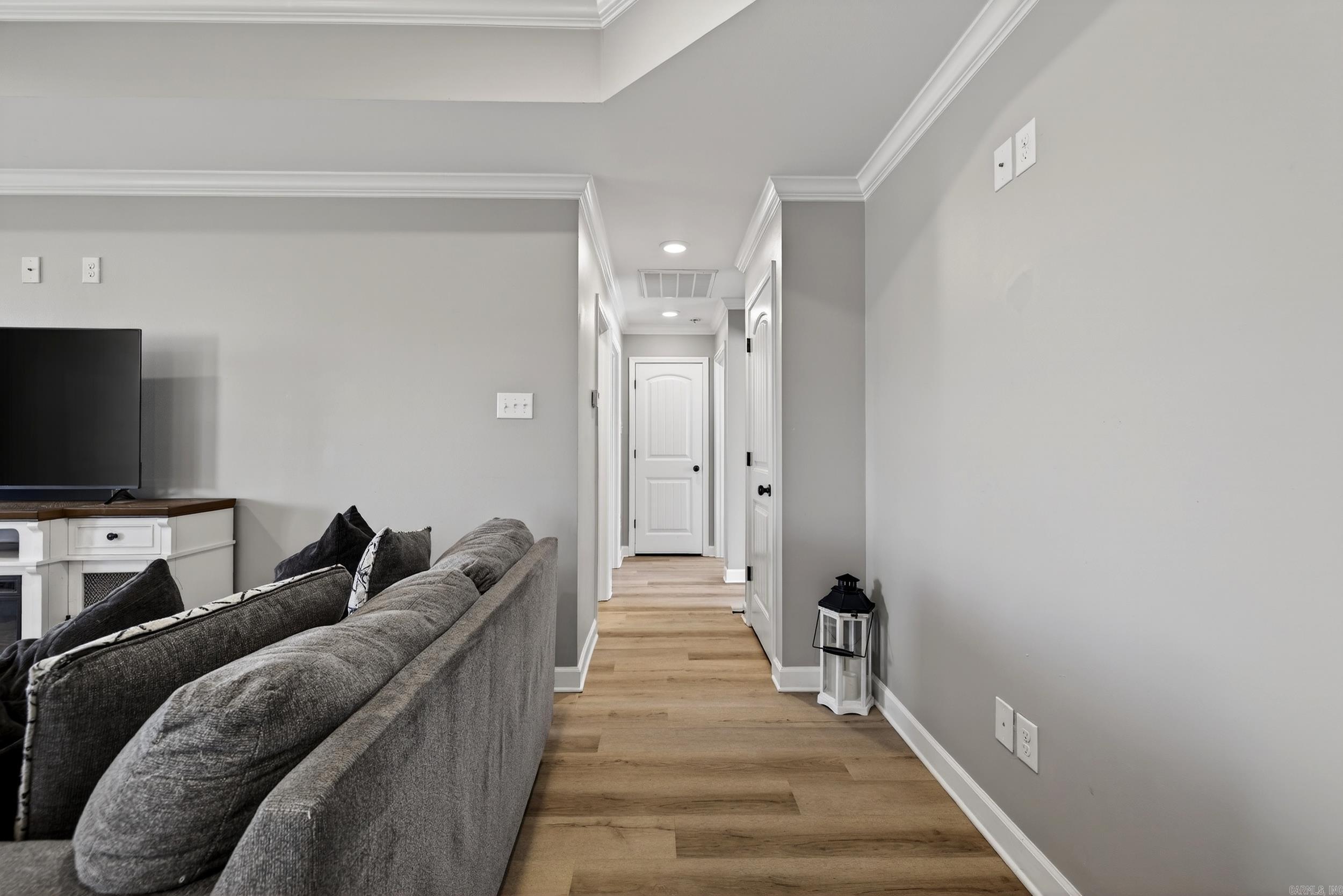 DEERFIELD ESTATES - Residential