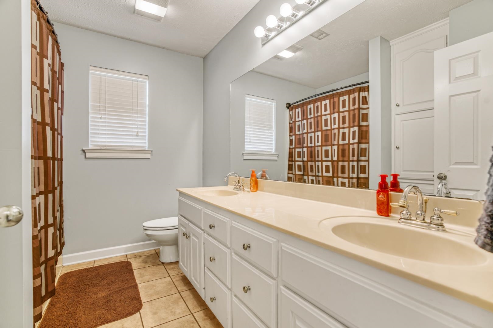 Quail Hollow - Residential