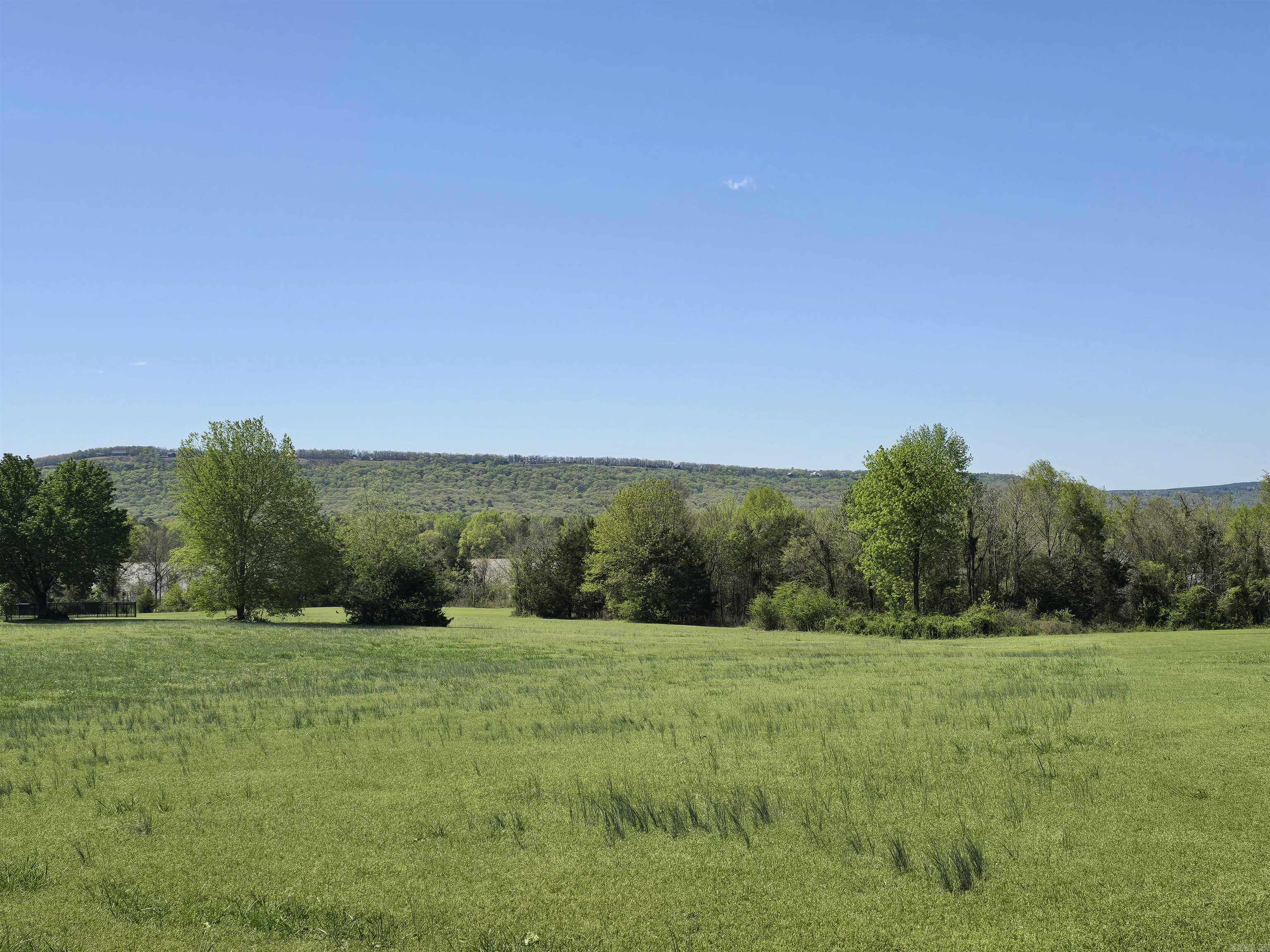 Landing at Emerald Isle - Land
