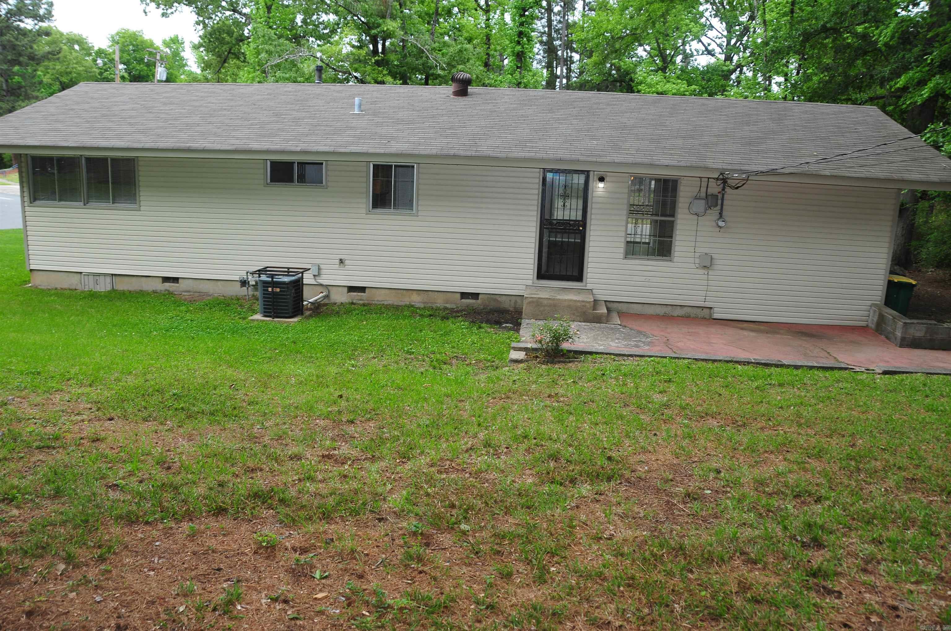 MEADOWCLIFF - Residential