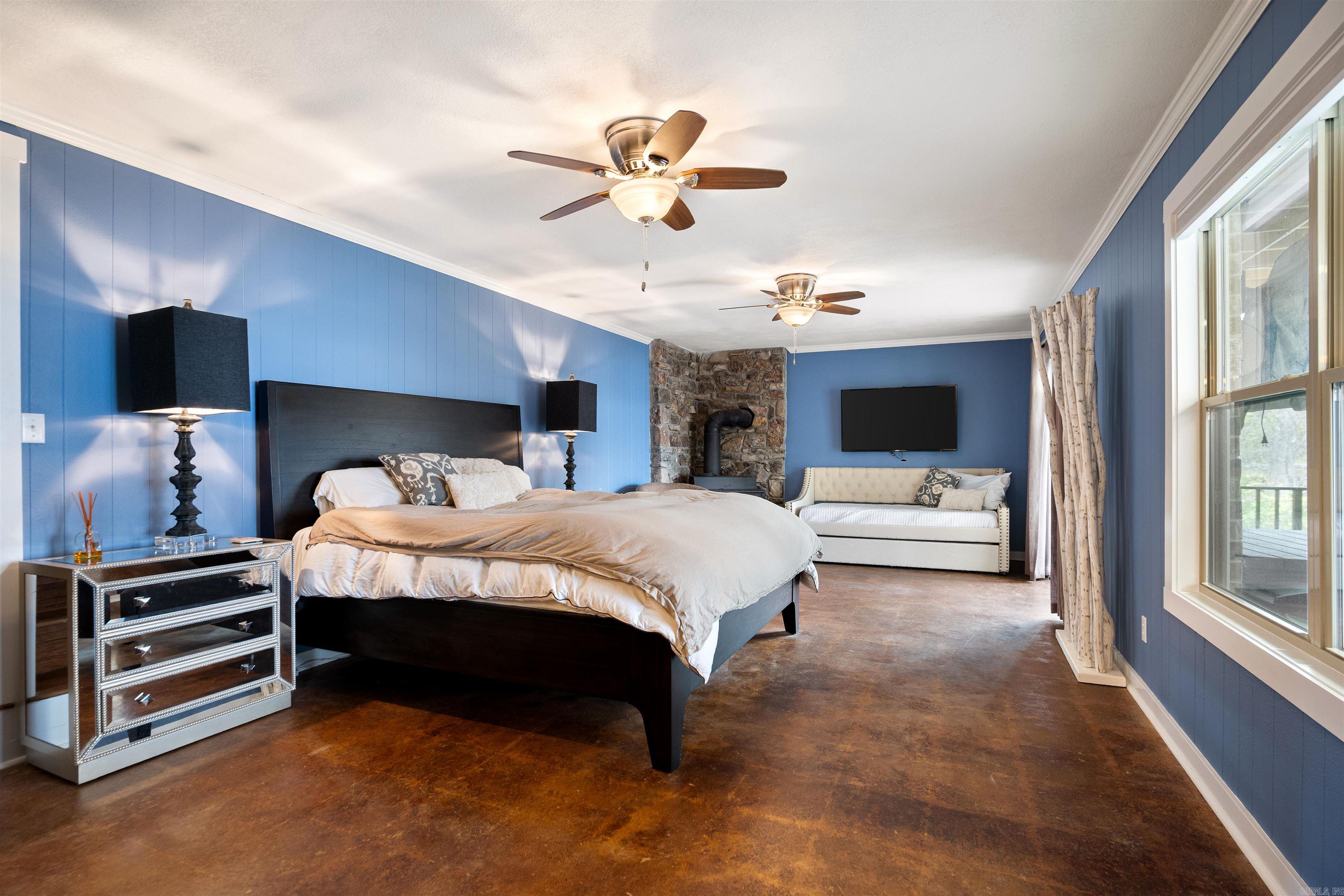 CREE THIRD - Residential