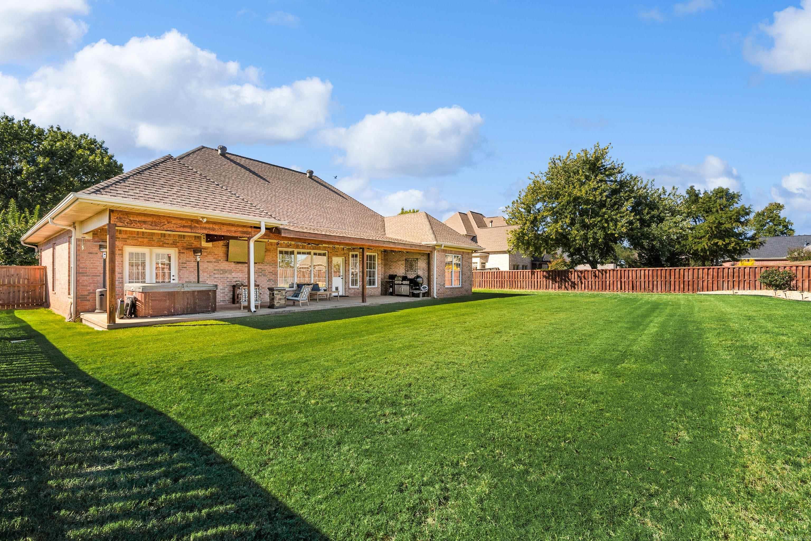 HURRICANE LAKE EST - Residential