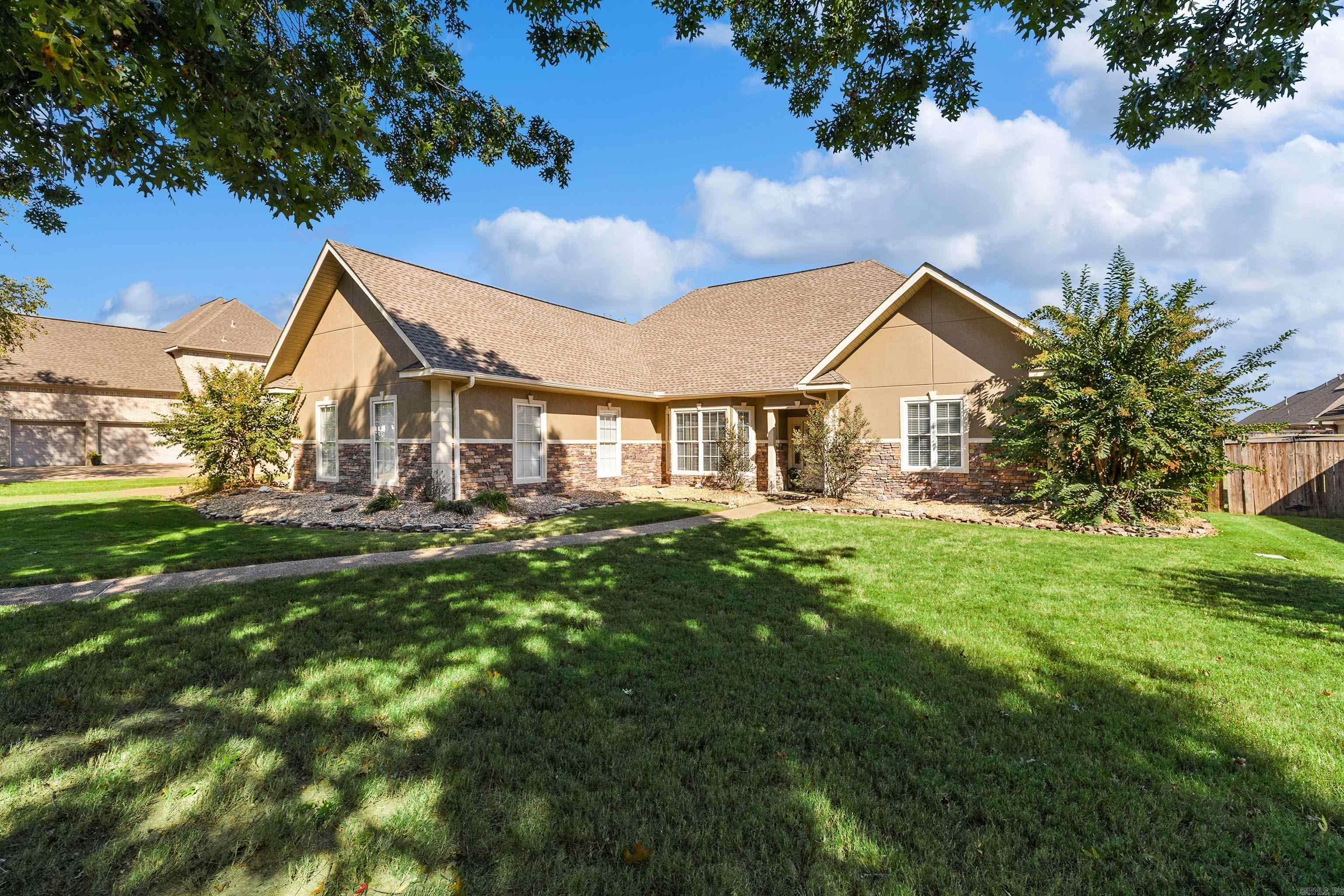 HURRICANE LAKE EST - Residential