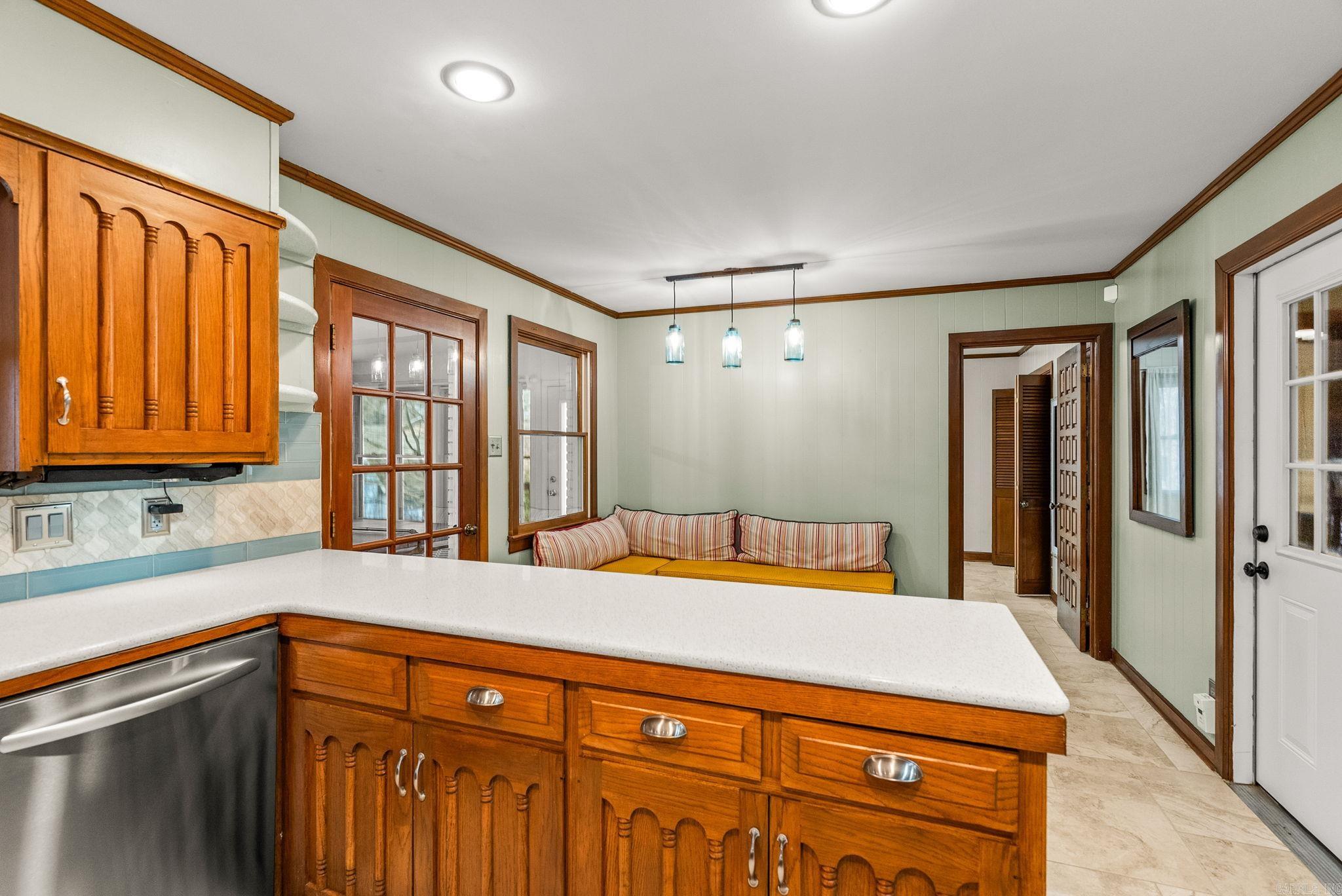 INDIAN HILLS - Residential