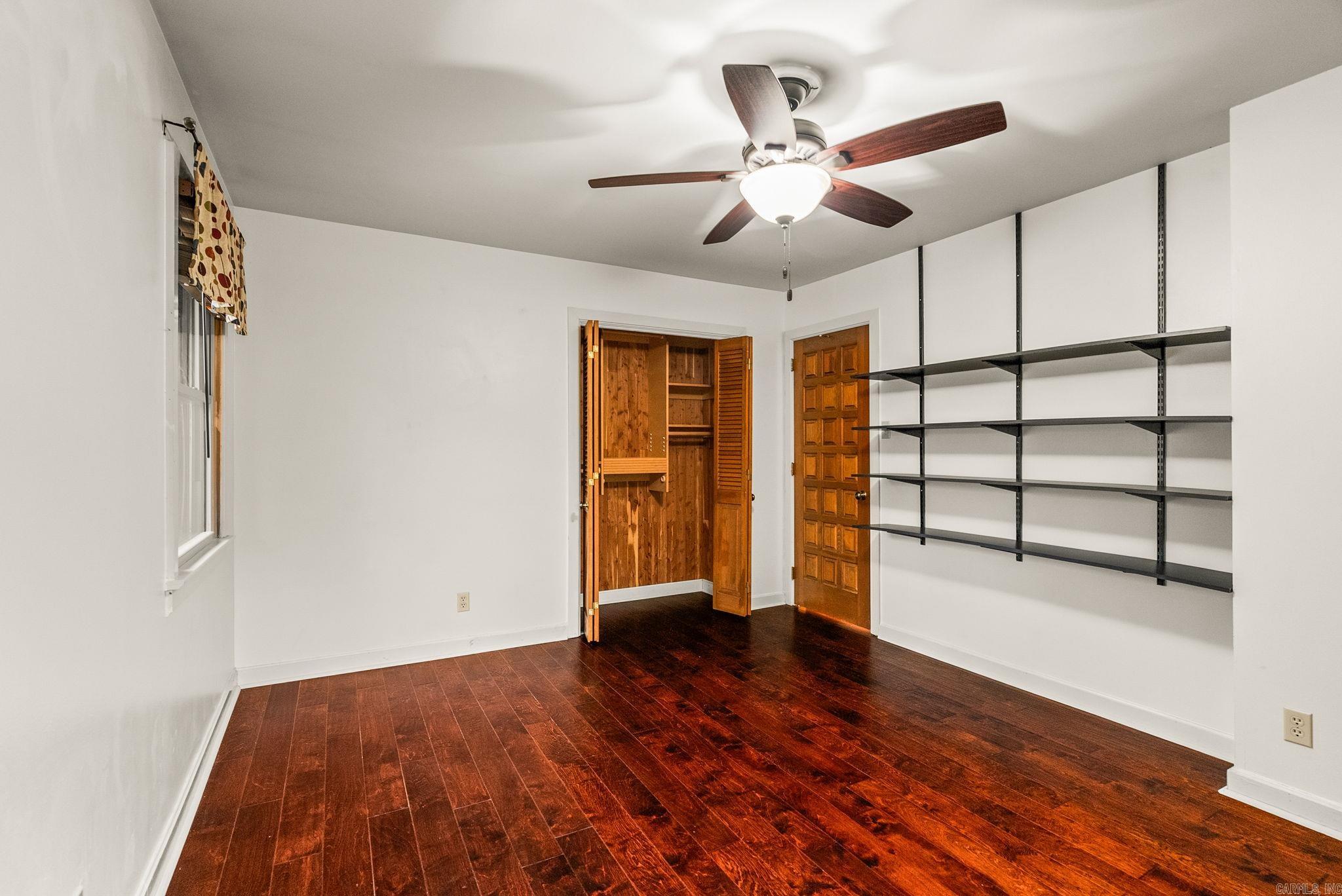 INDIAN HILLS - Residential