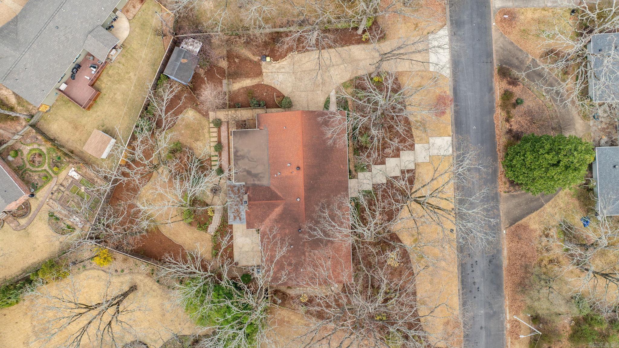 INDIAN HILLS - Residential