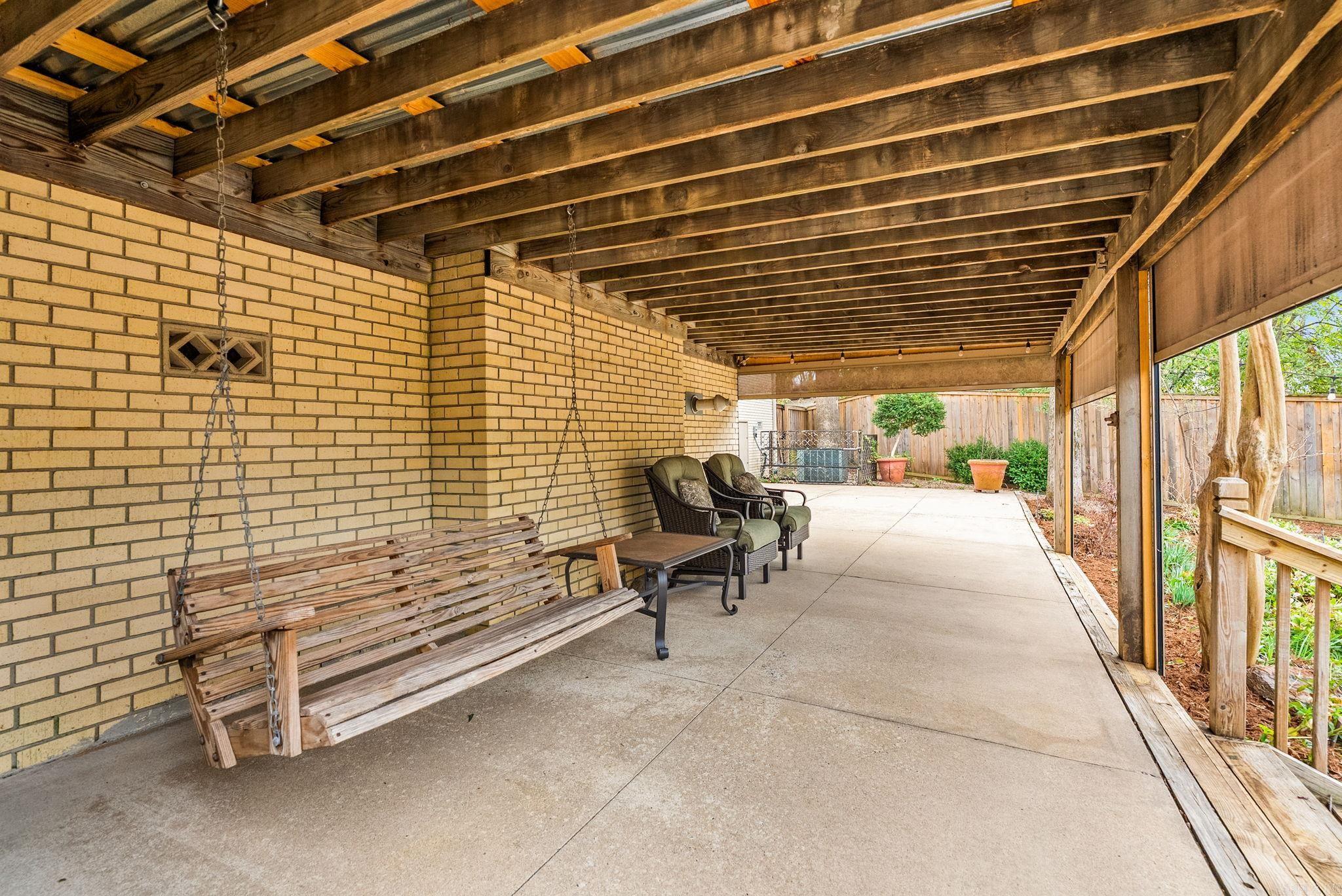 INDIAN HILLS - Residential