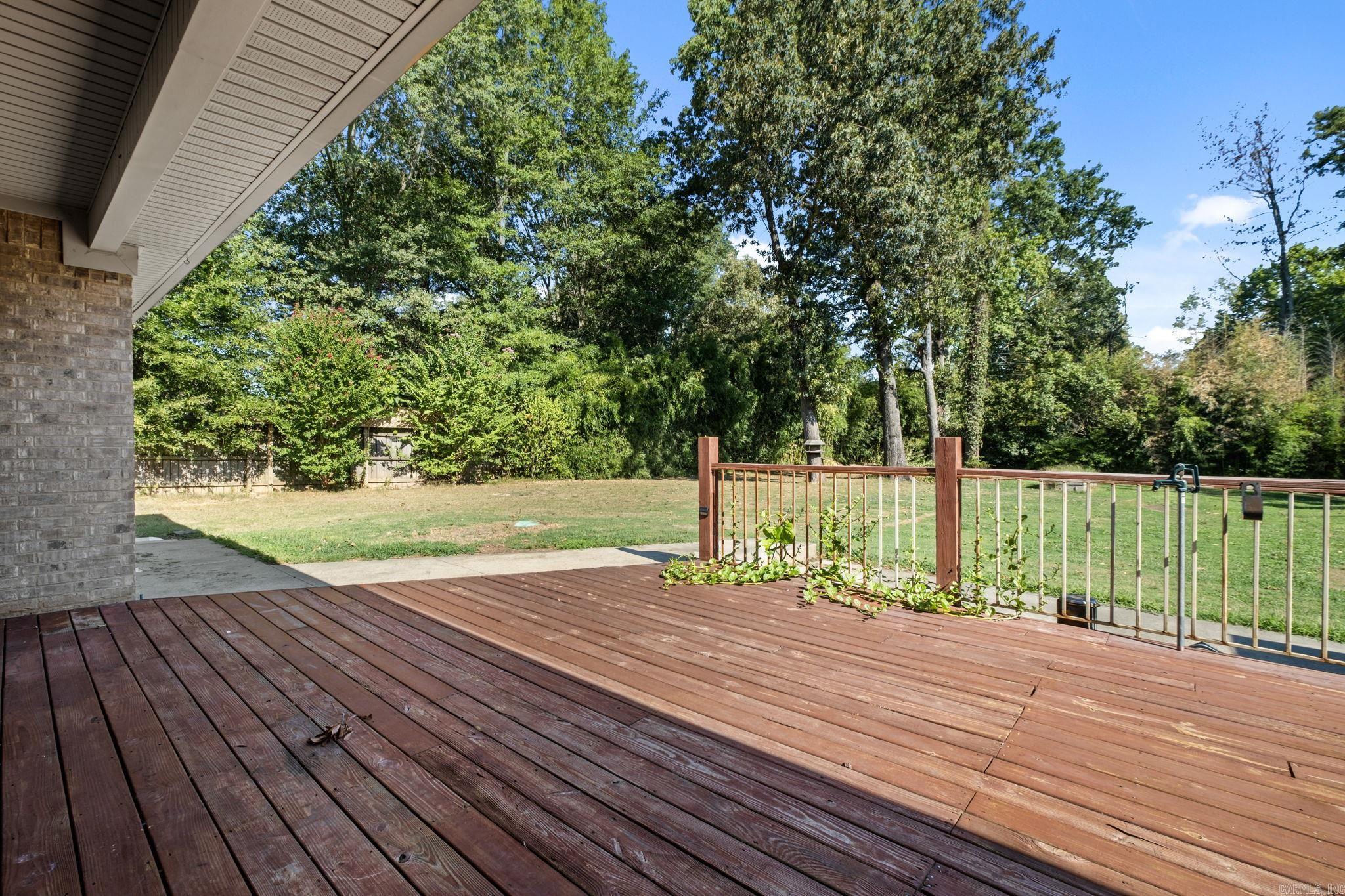 Royal Oaks - Residential