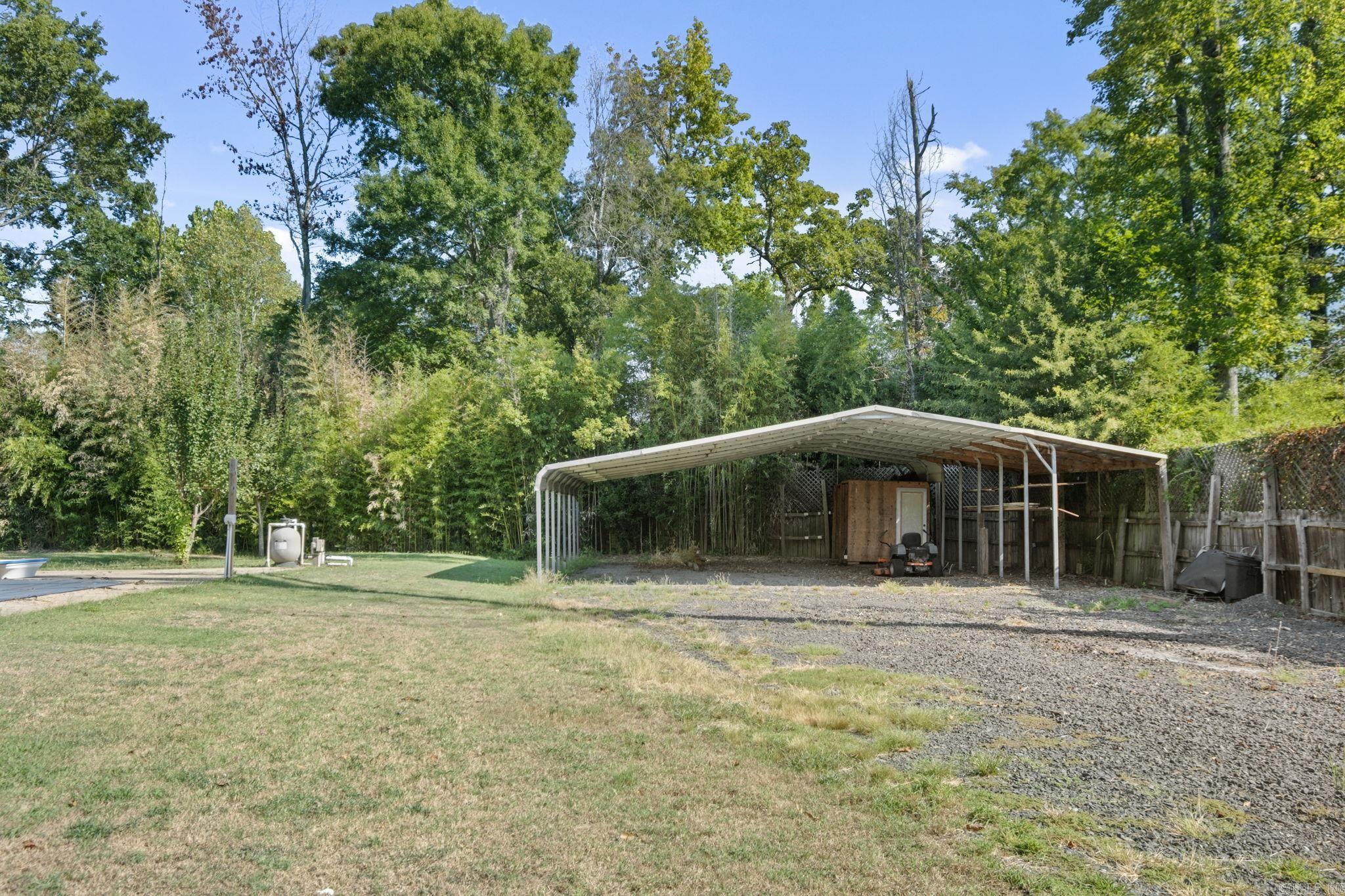 Royal Oaks - Residential