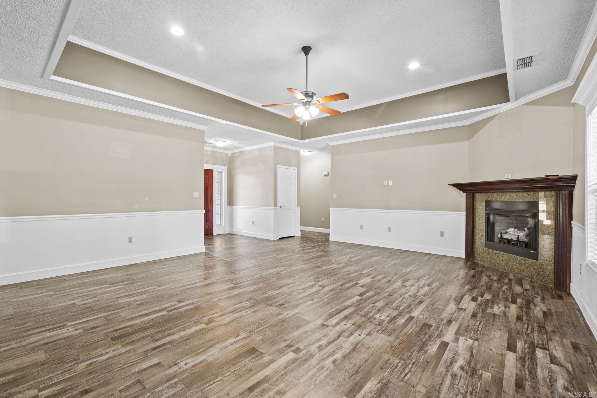 Royal Oaks - Residential