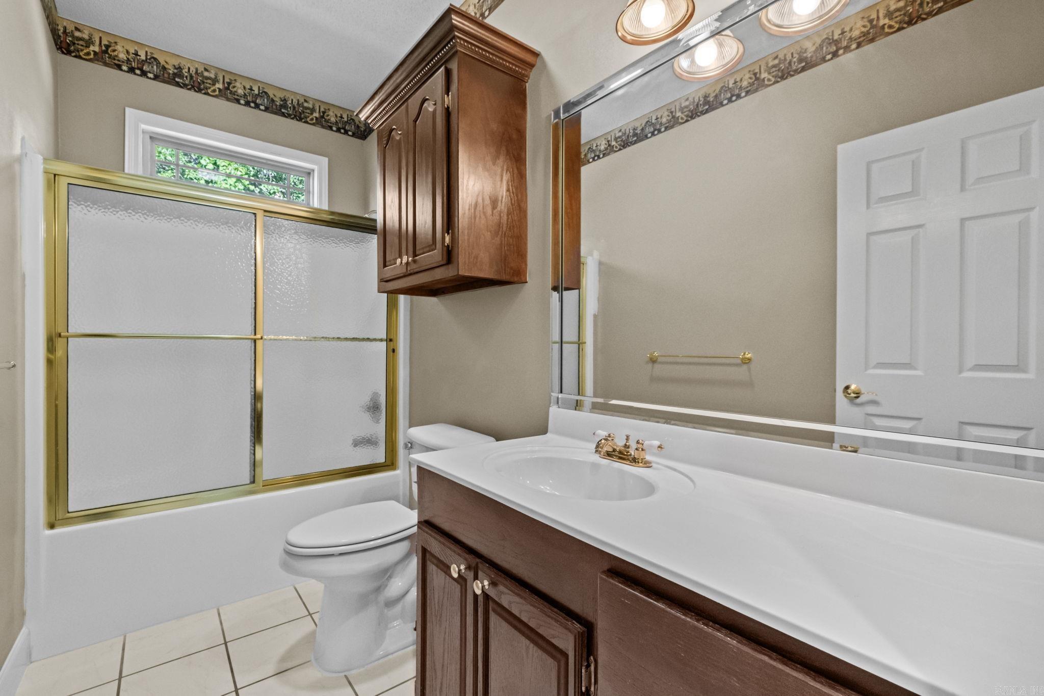 Royal Oaks - Residential