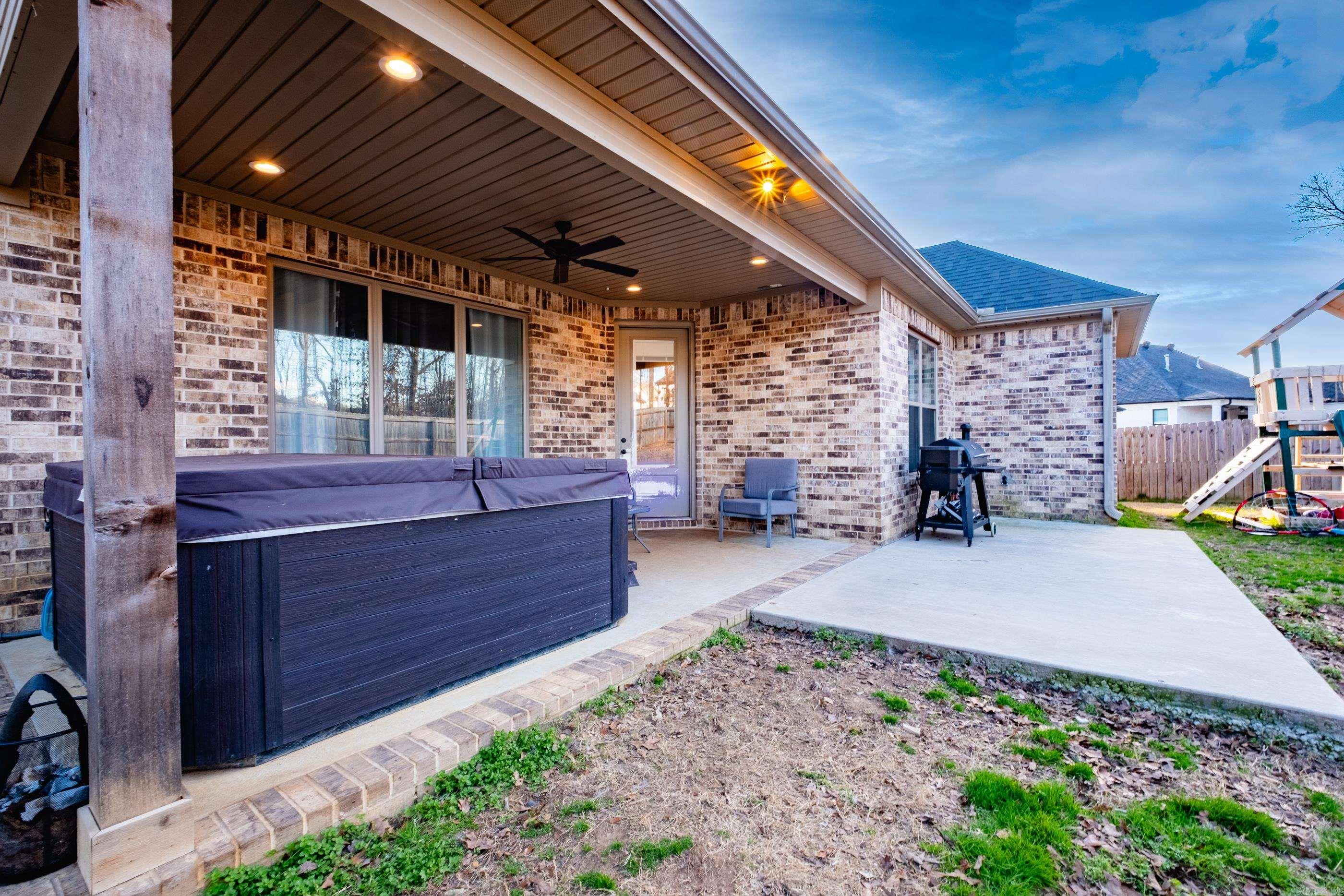 MILLERS GLENN - Residential